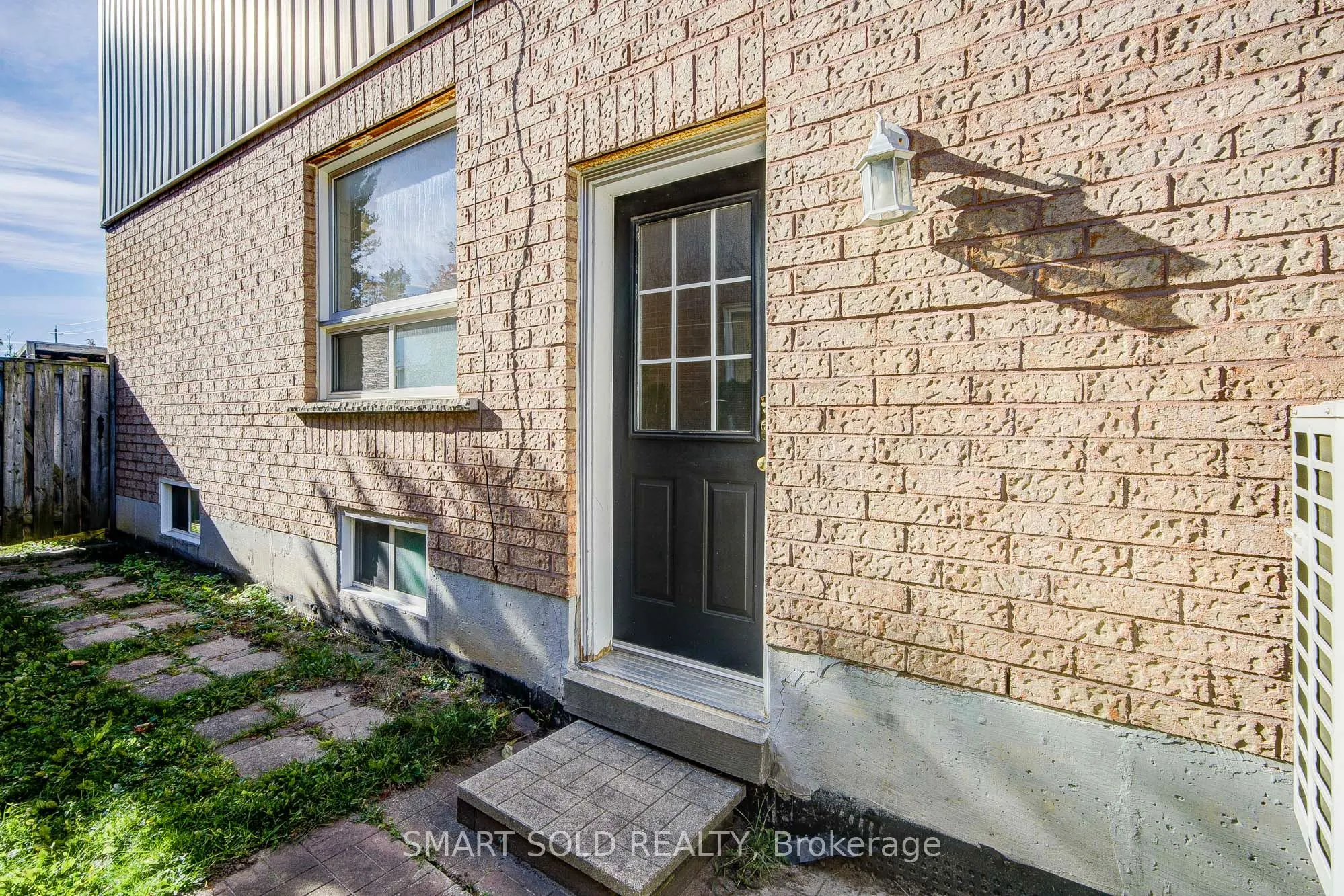 47 Robideau Place