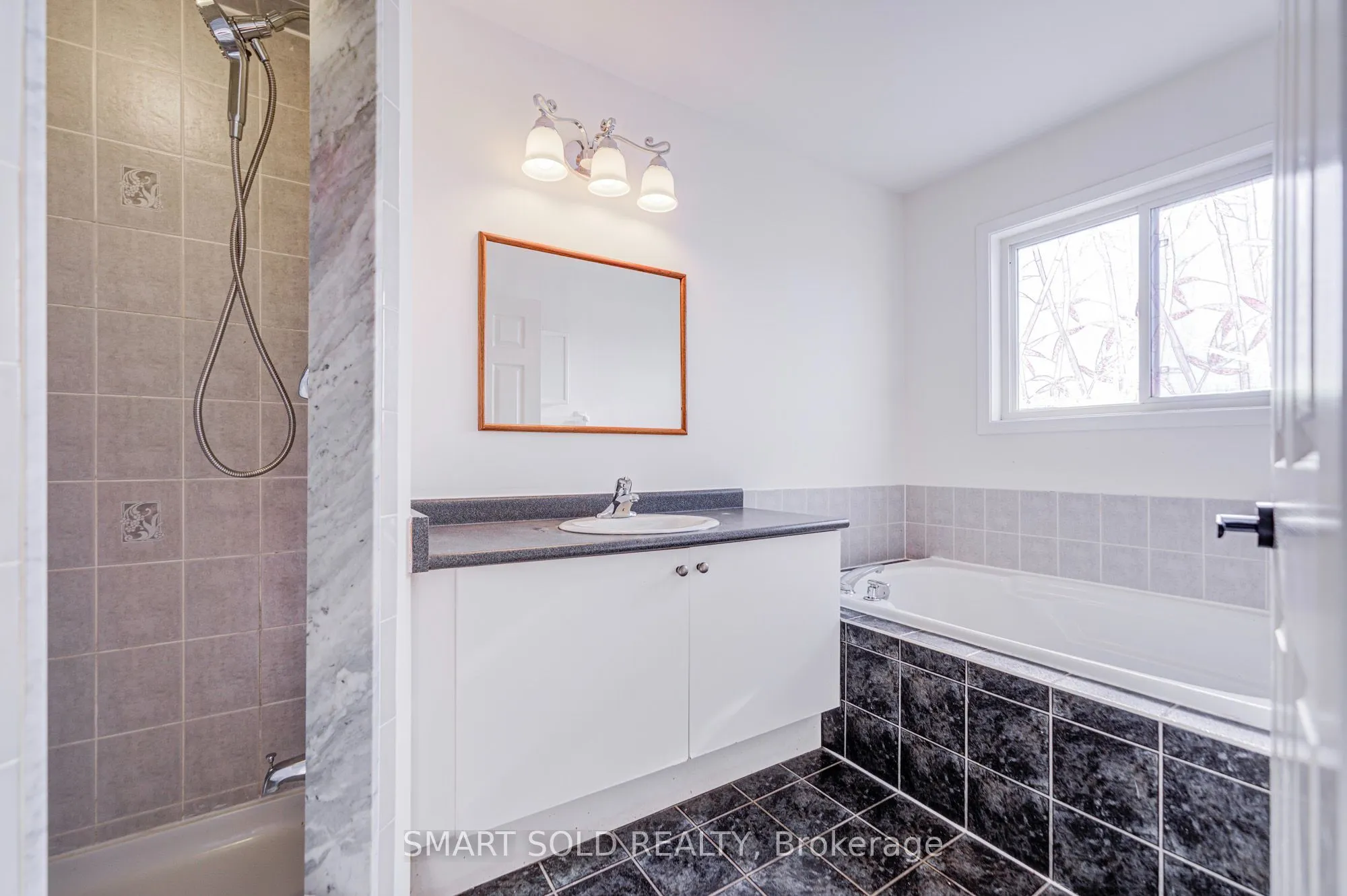 47 Robideau Place