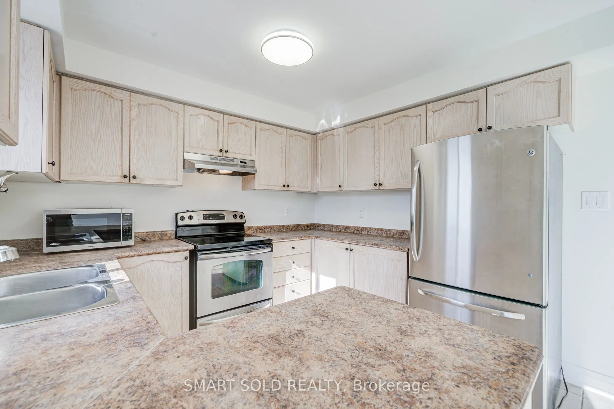 47 Robideau Place