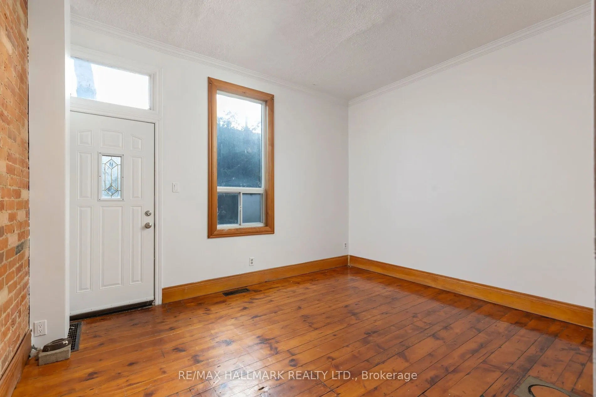 10 Woodgreen Place