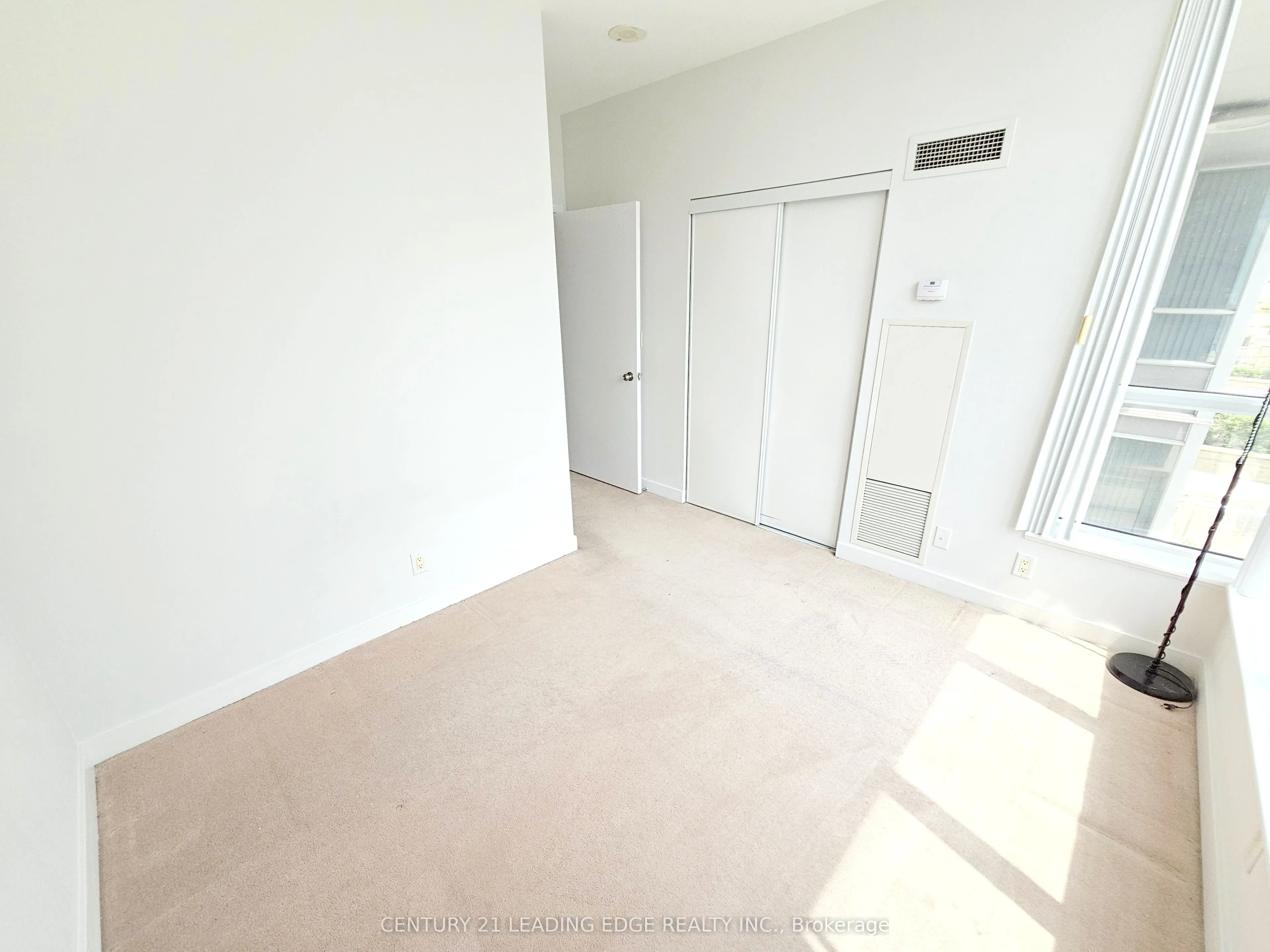38 Lee Centre Drive #TH120