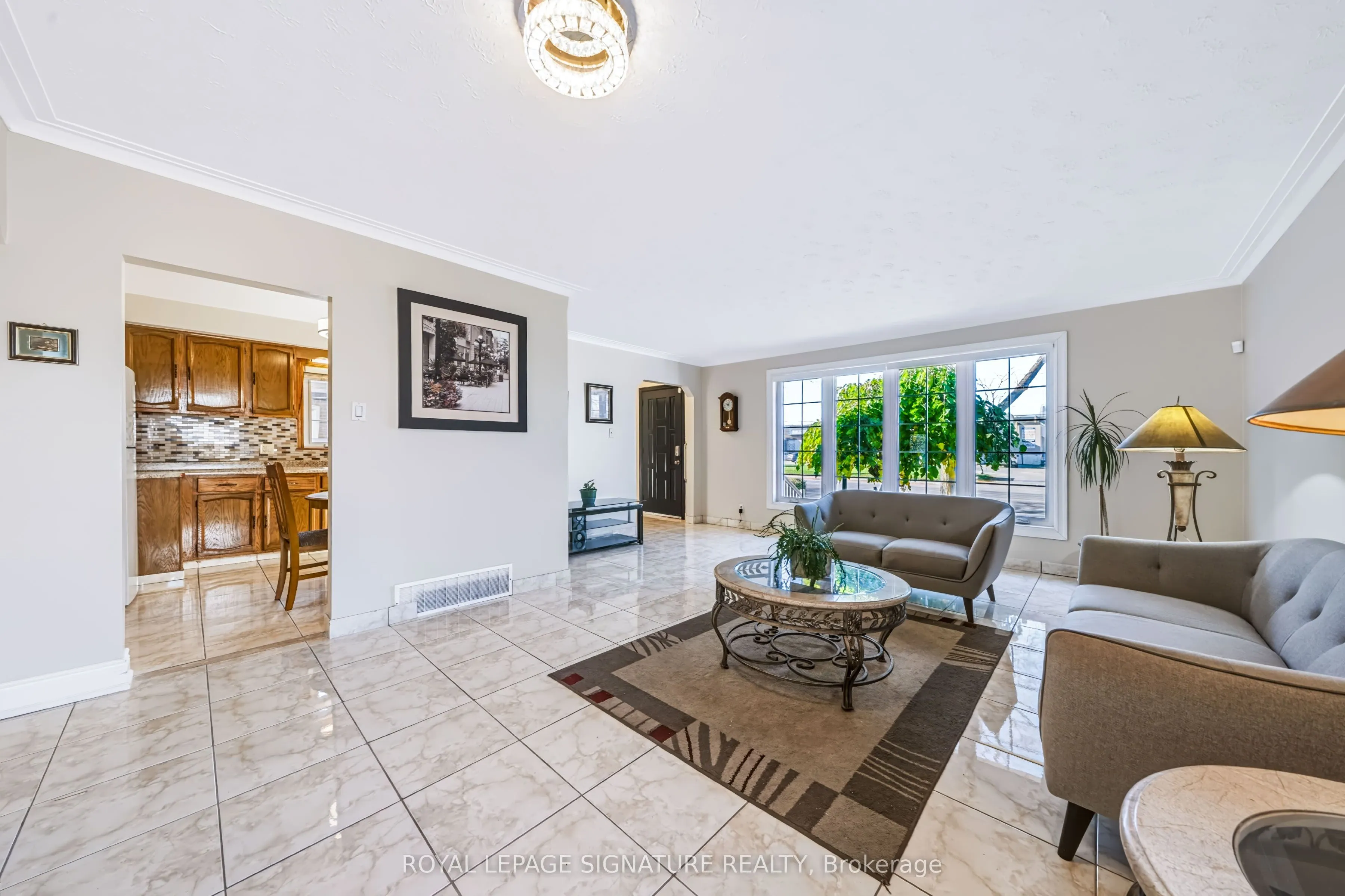 1377 Birchmount Road