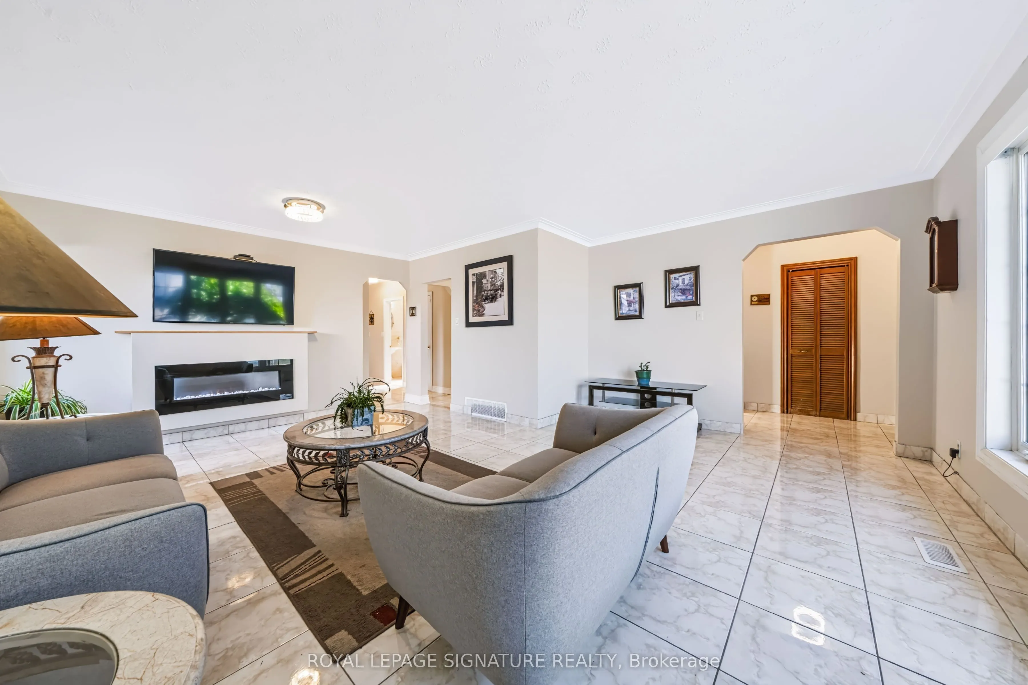 1377 Birchmount Road