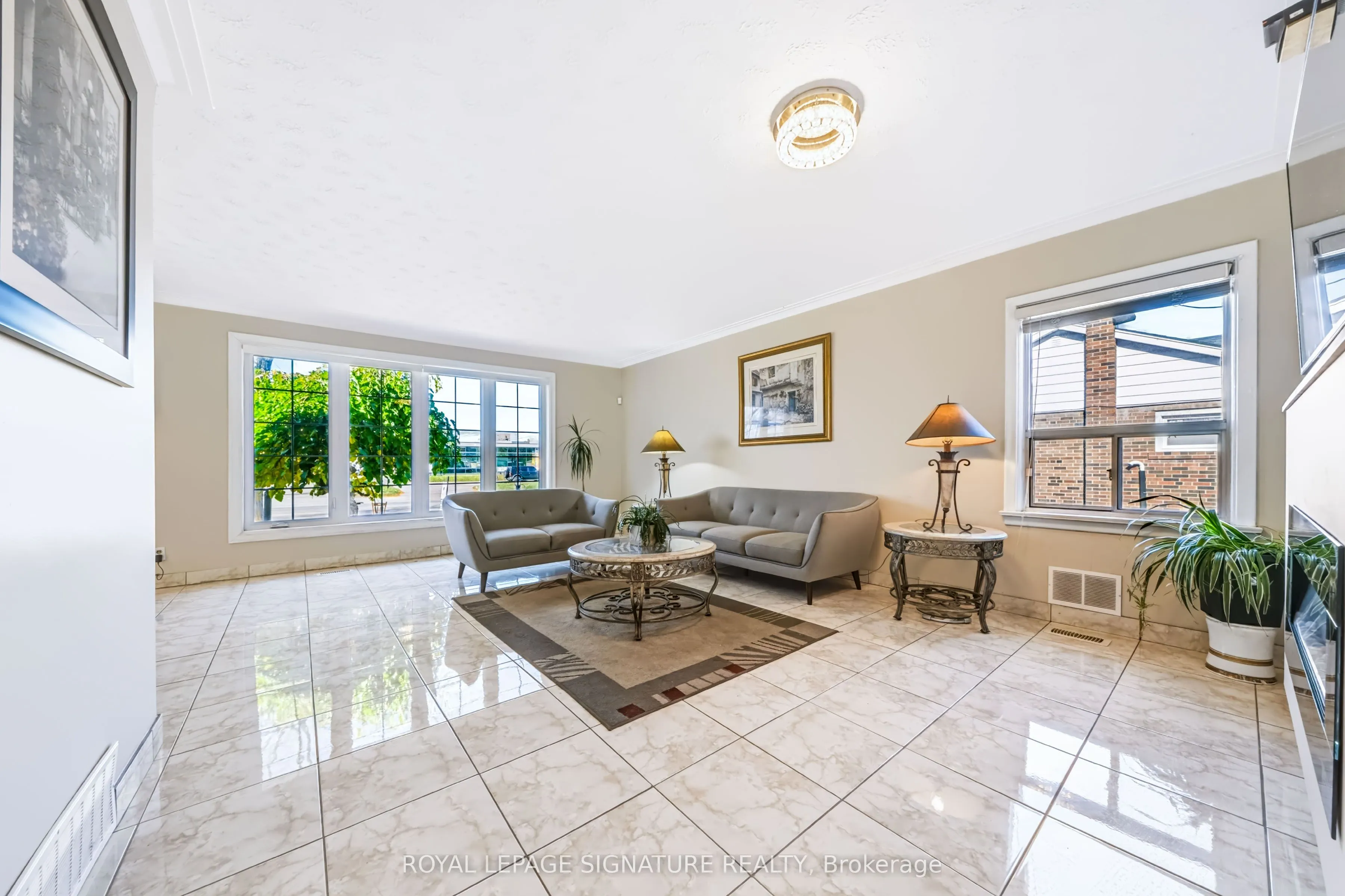1377 Birchmount Road