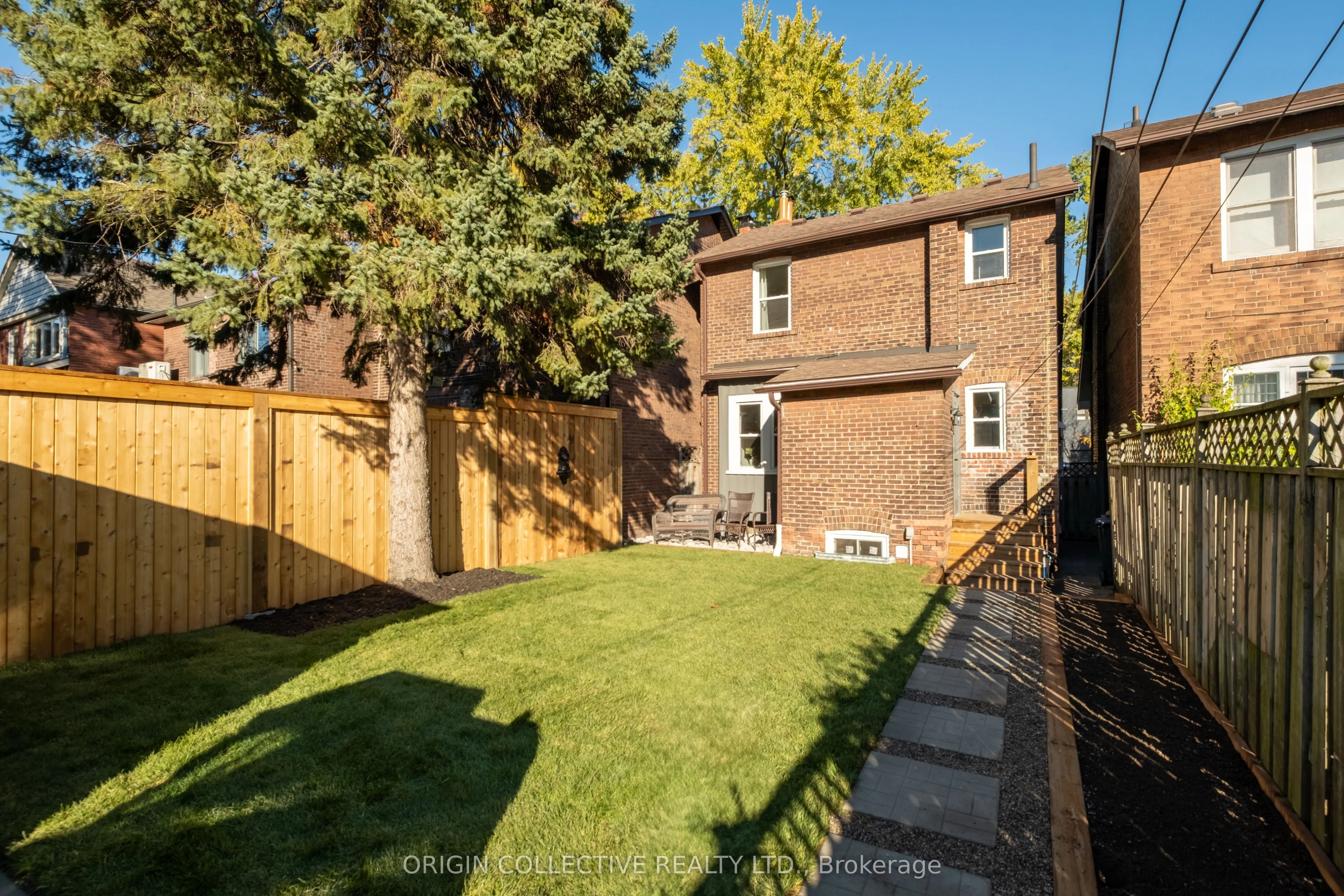 6 Oakdene Crescent