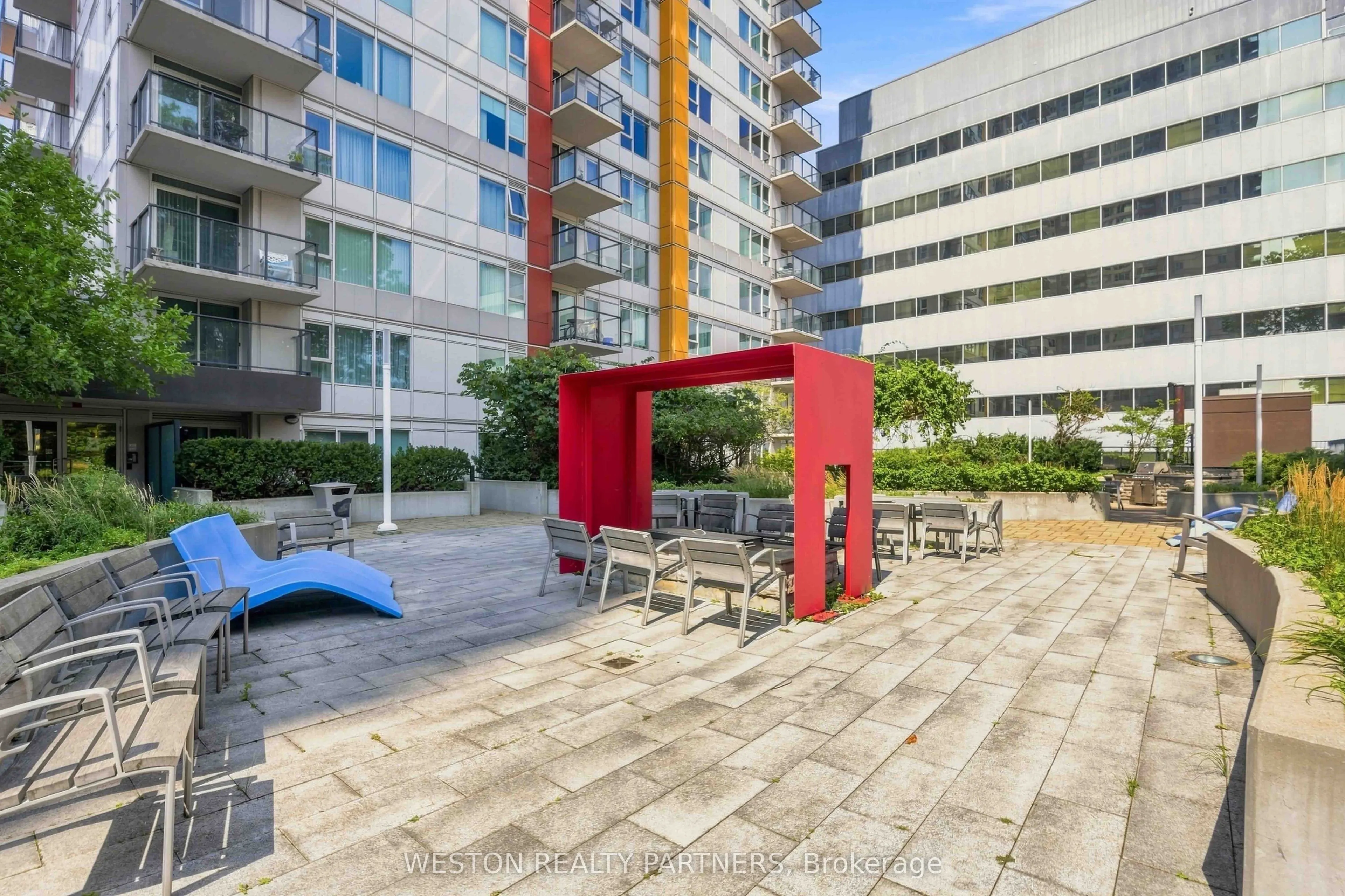 190 Borough Drive #1006