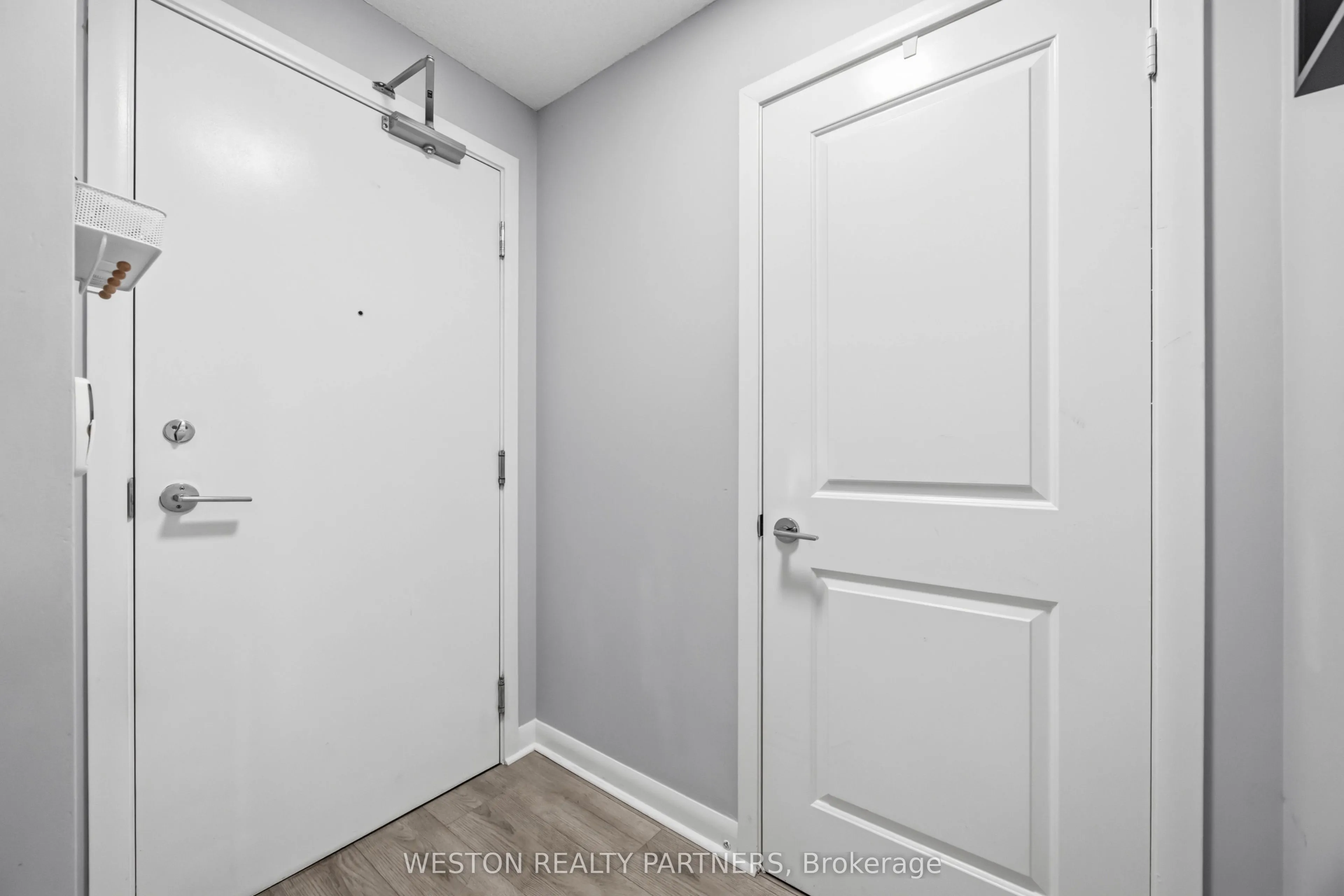 190 Borough Drive #1006