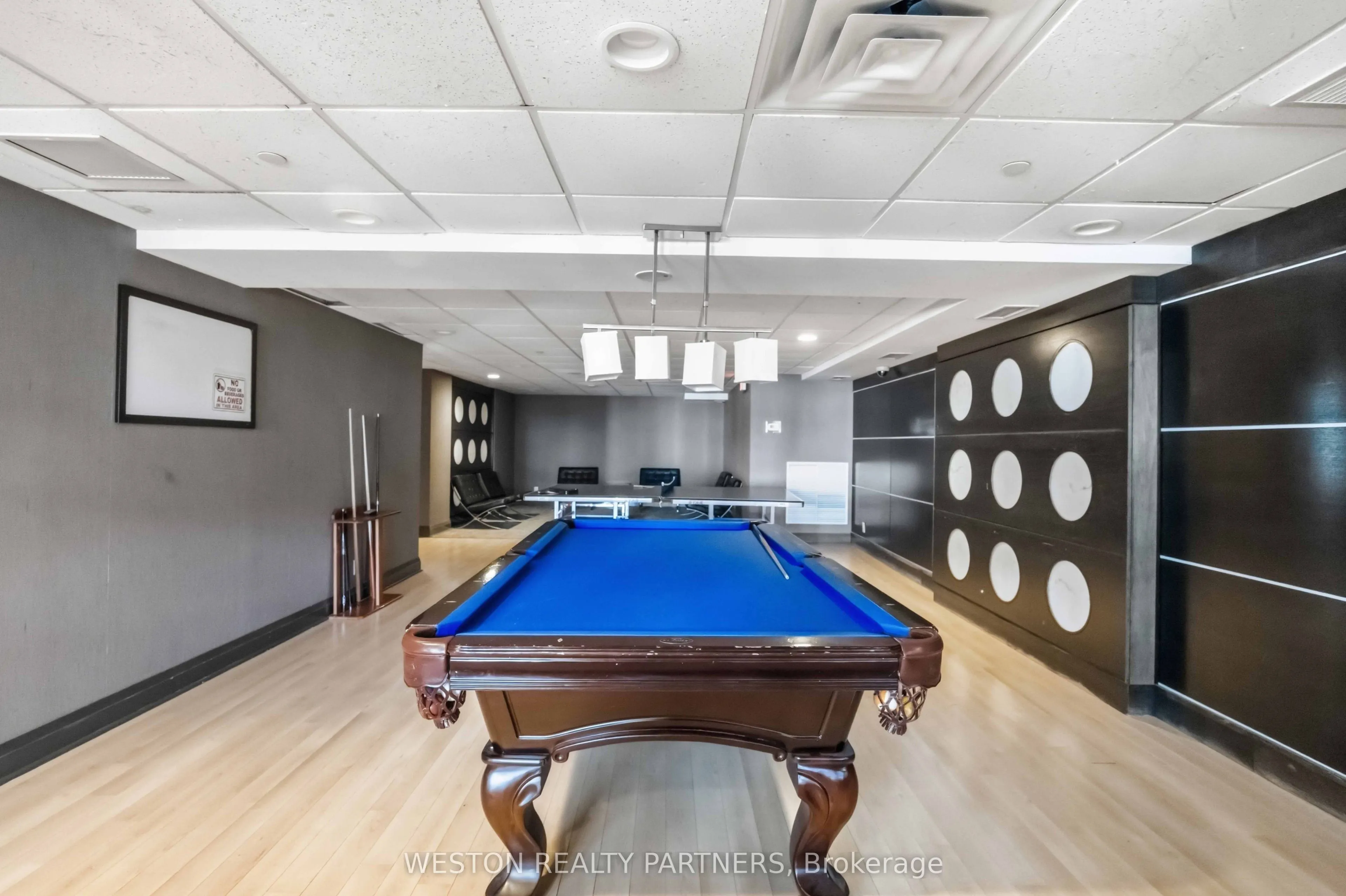 190 Borough Drive #1006