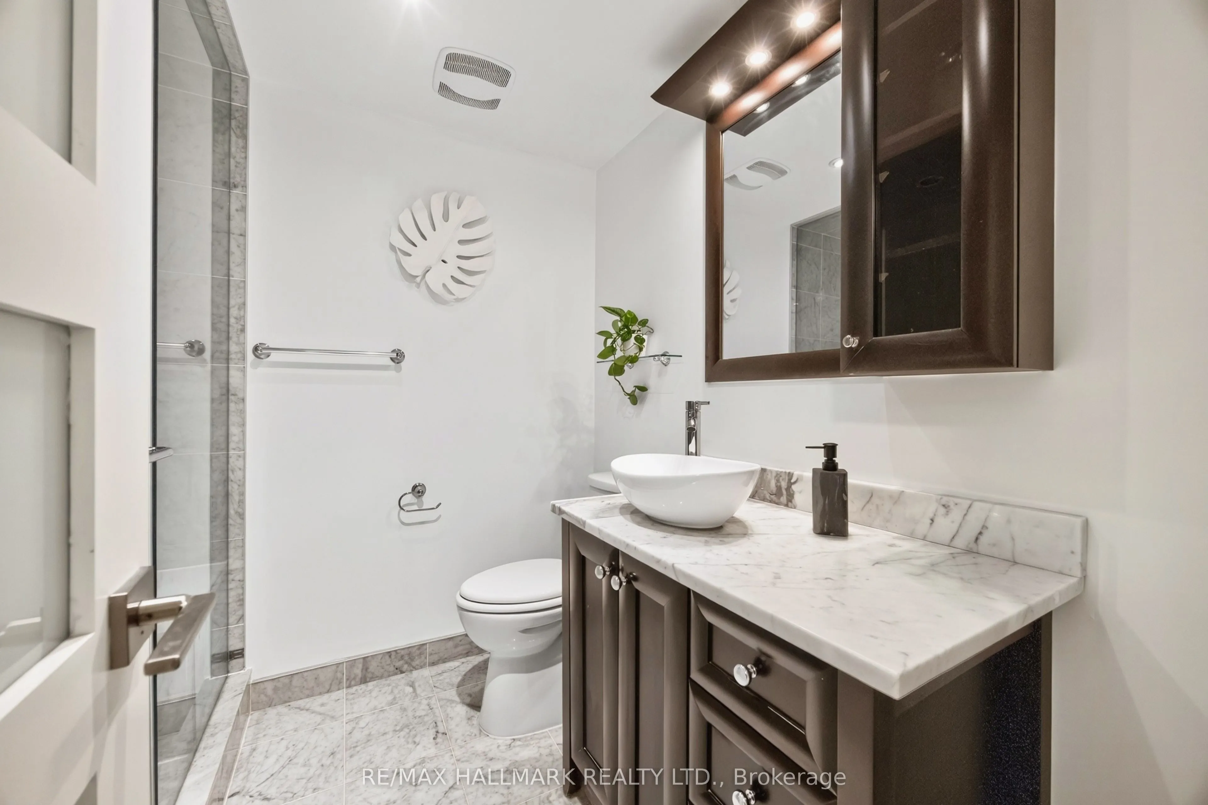 30 Livingston Road #15