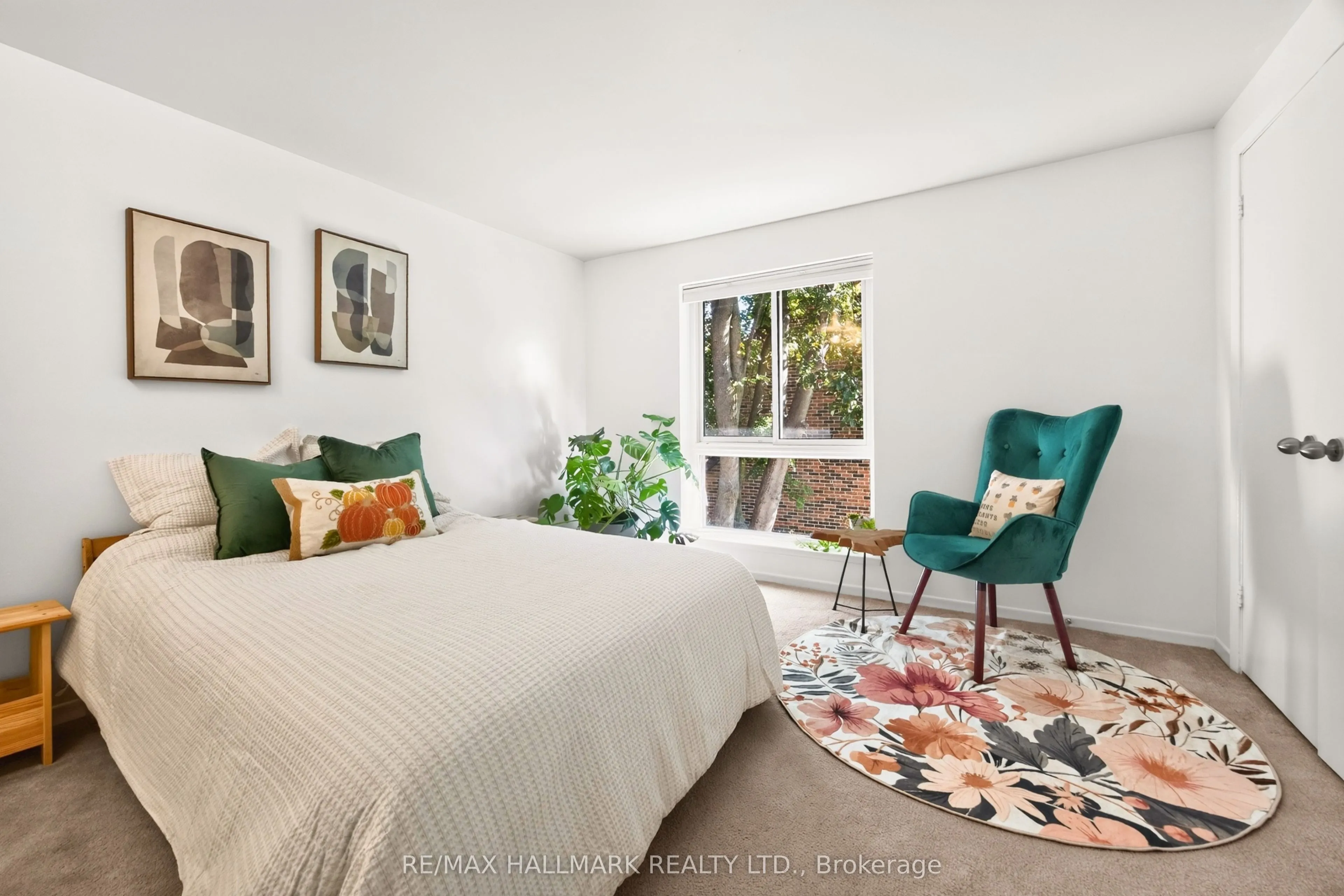 30 Livingston Road #15
