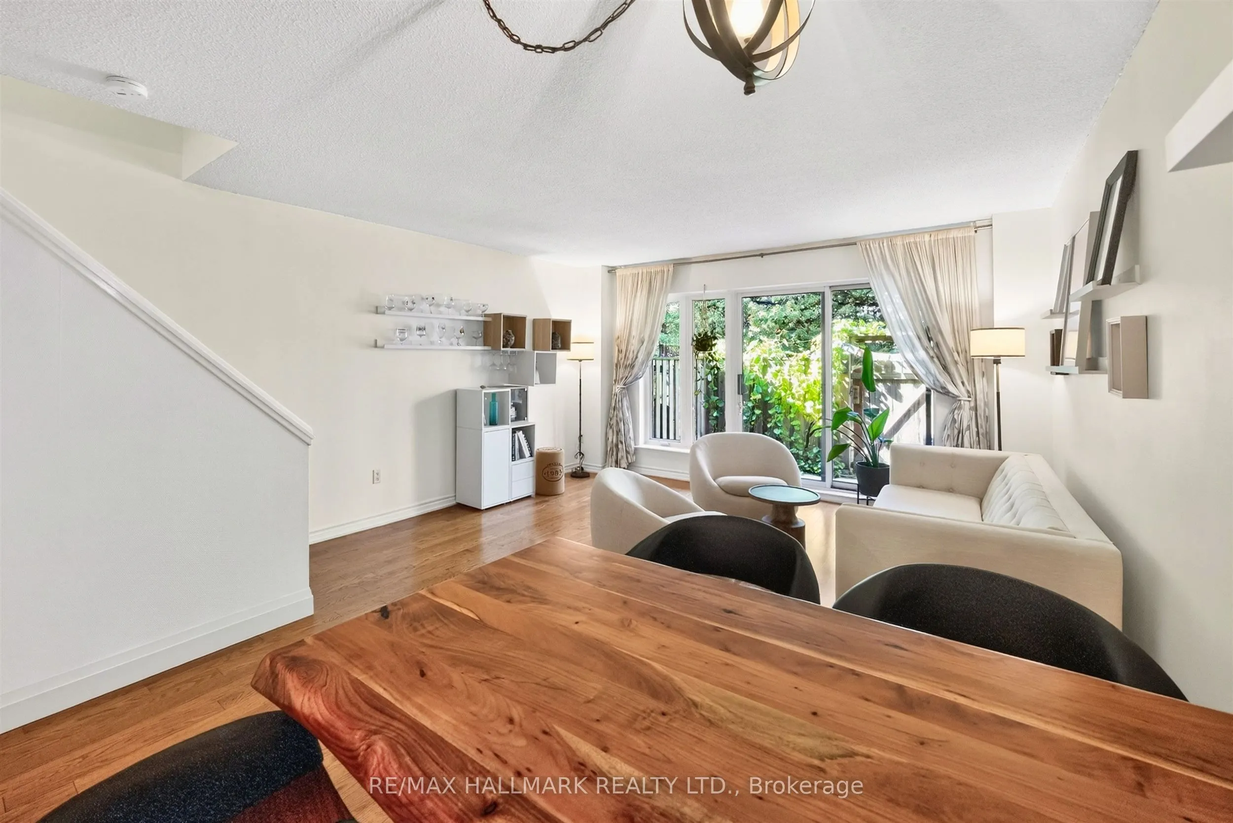 30 Livingston Road #15