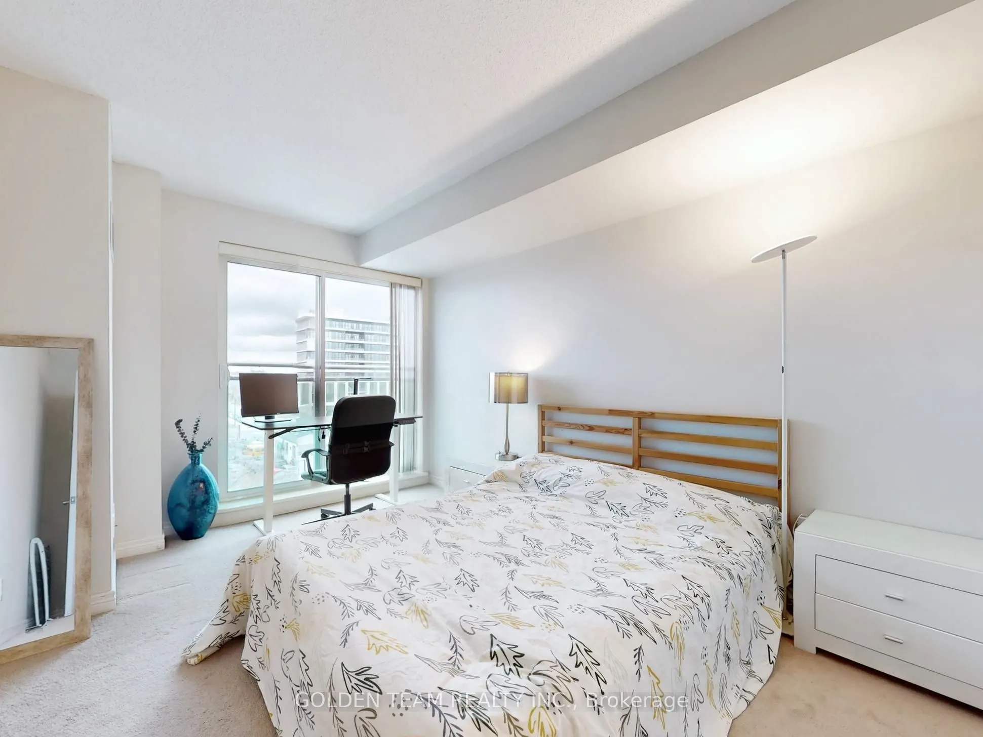 60 Fairfax Crescent #531