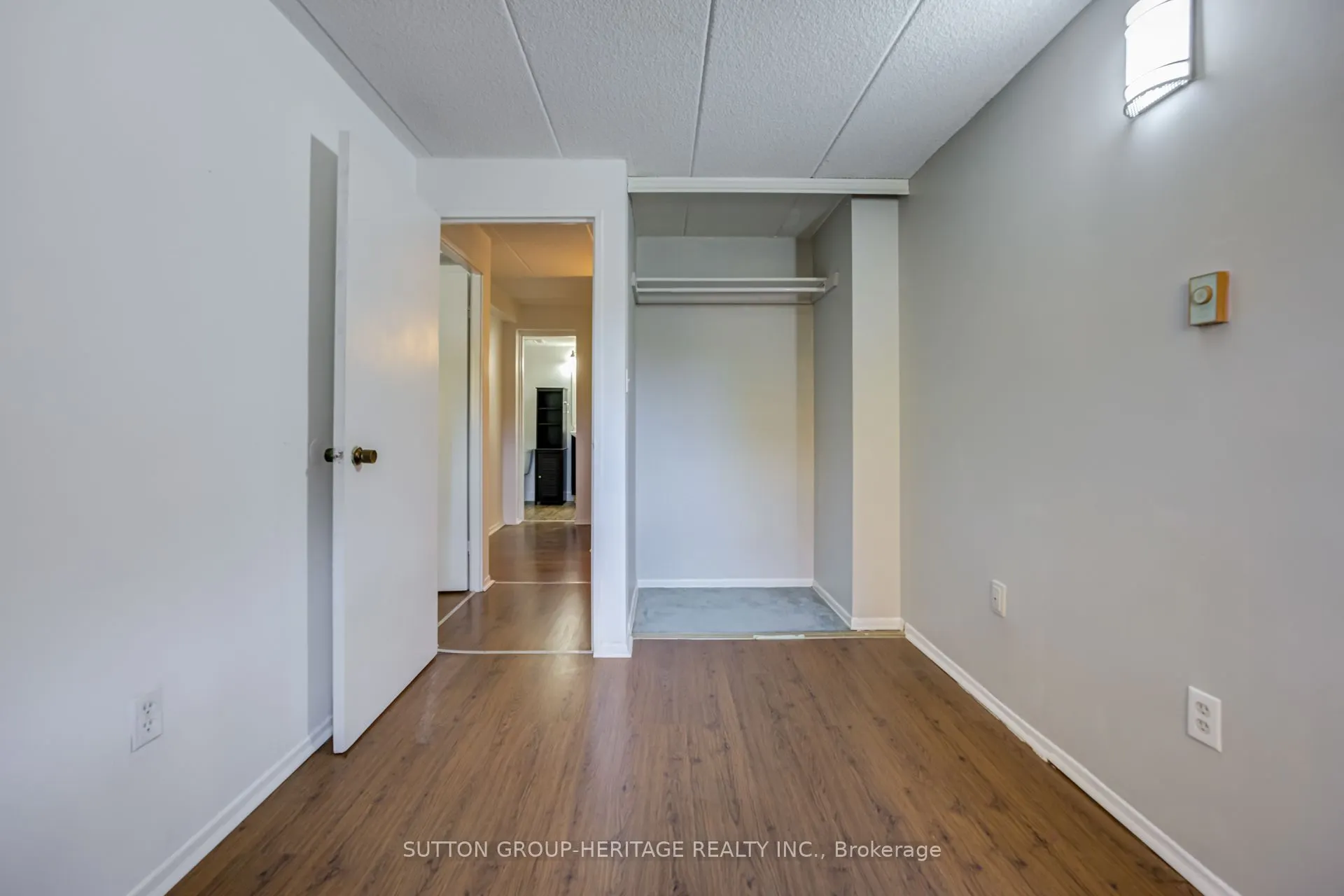 53 Taunton Road E #63