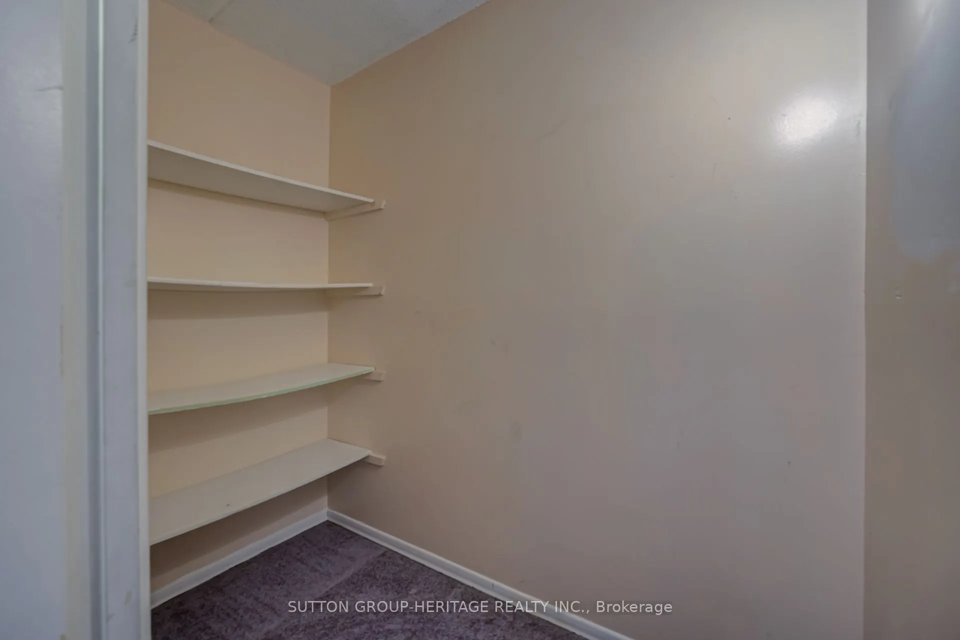 53 Taunton Road E #63