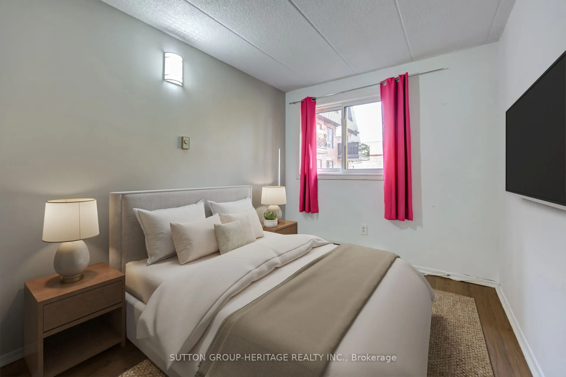 53 Taunton Road E #63