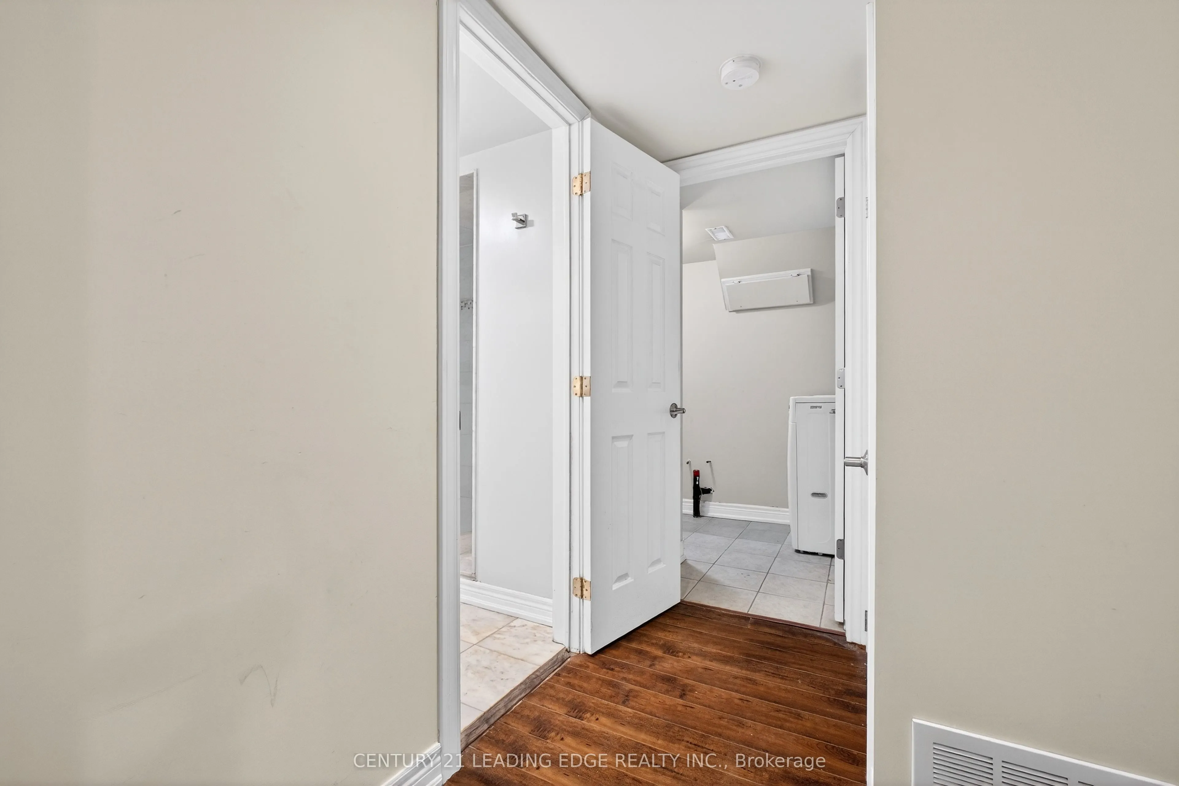 303 Rossland Road W #Basement
