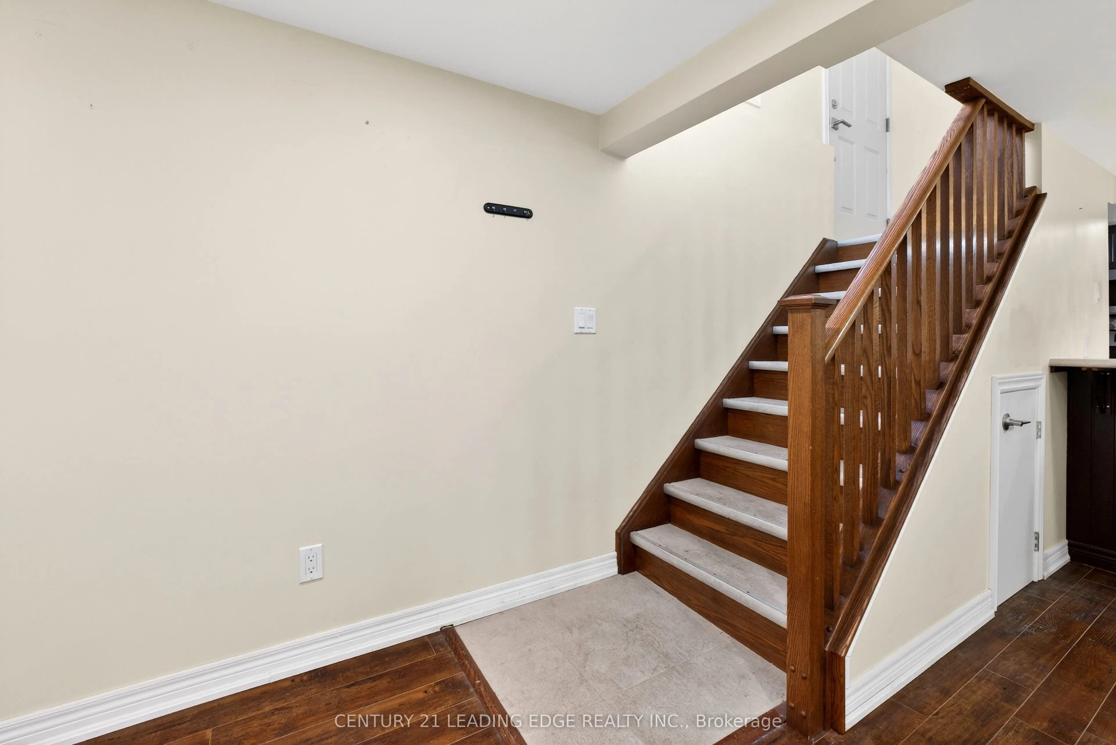 303 Rossland Road W #Basement