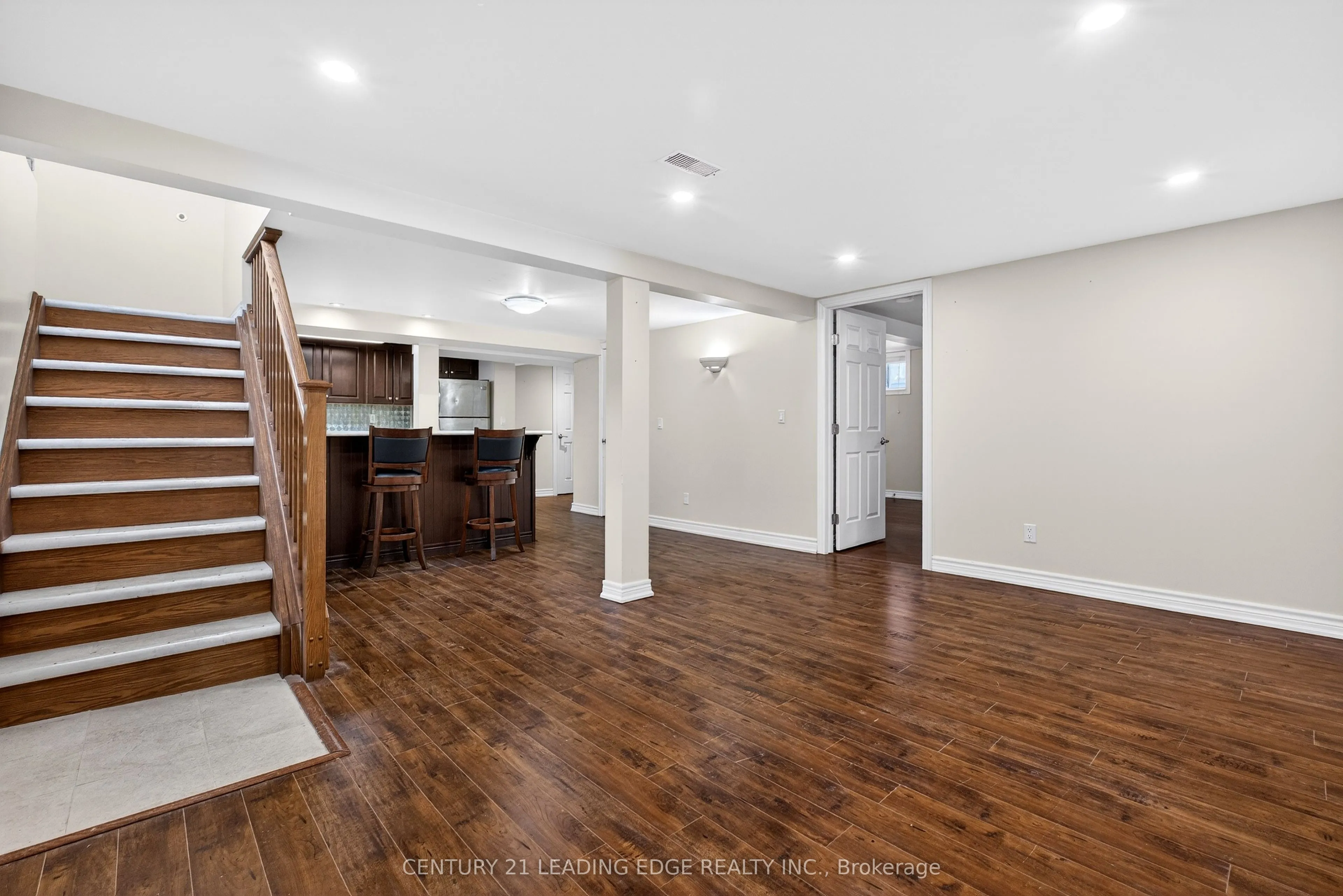 303 Rossland Road W #Basement