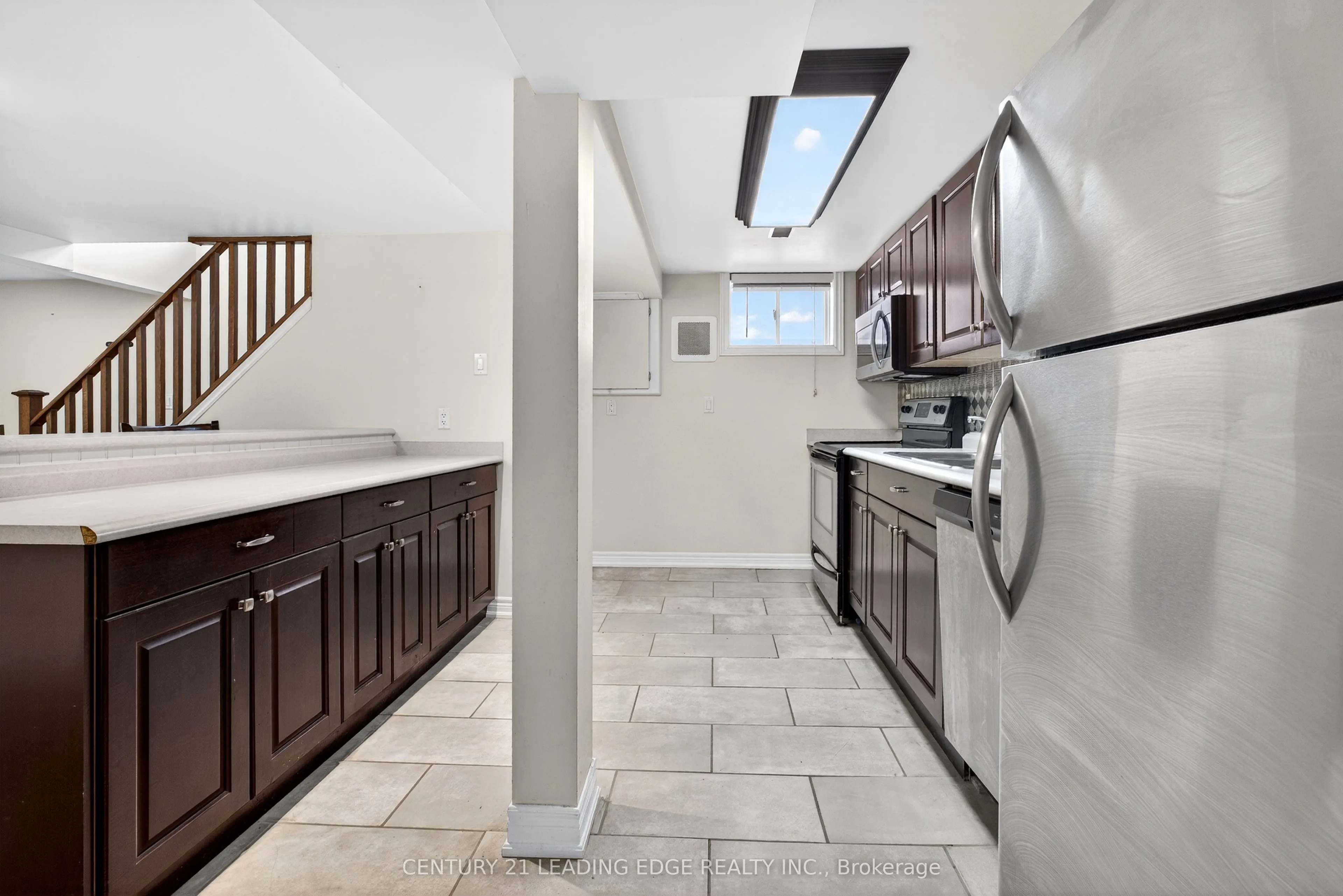 303 Rossland Road W #Basement