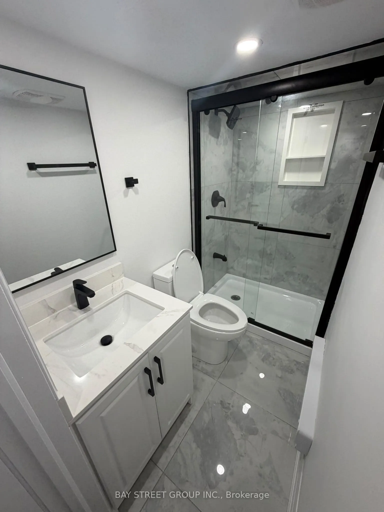 2918 Scotch Pine Lane #BASEMENT APPARTMENT