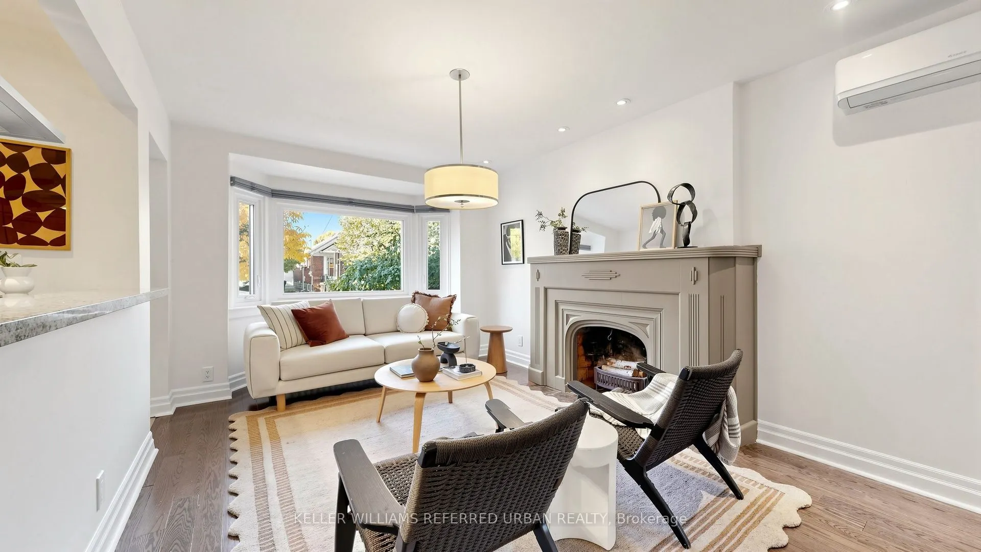 11 Crestland Avenue