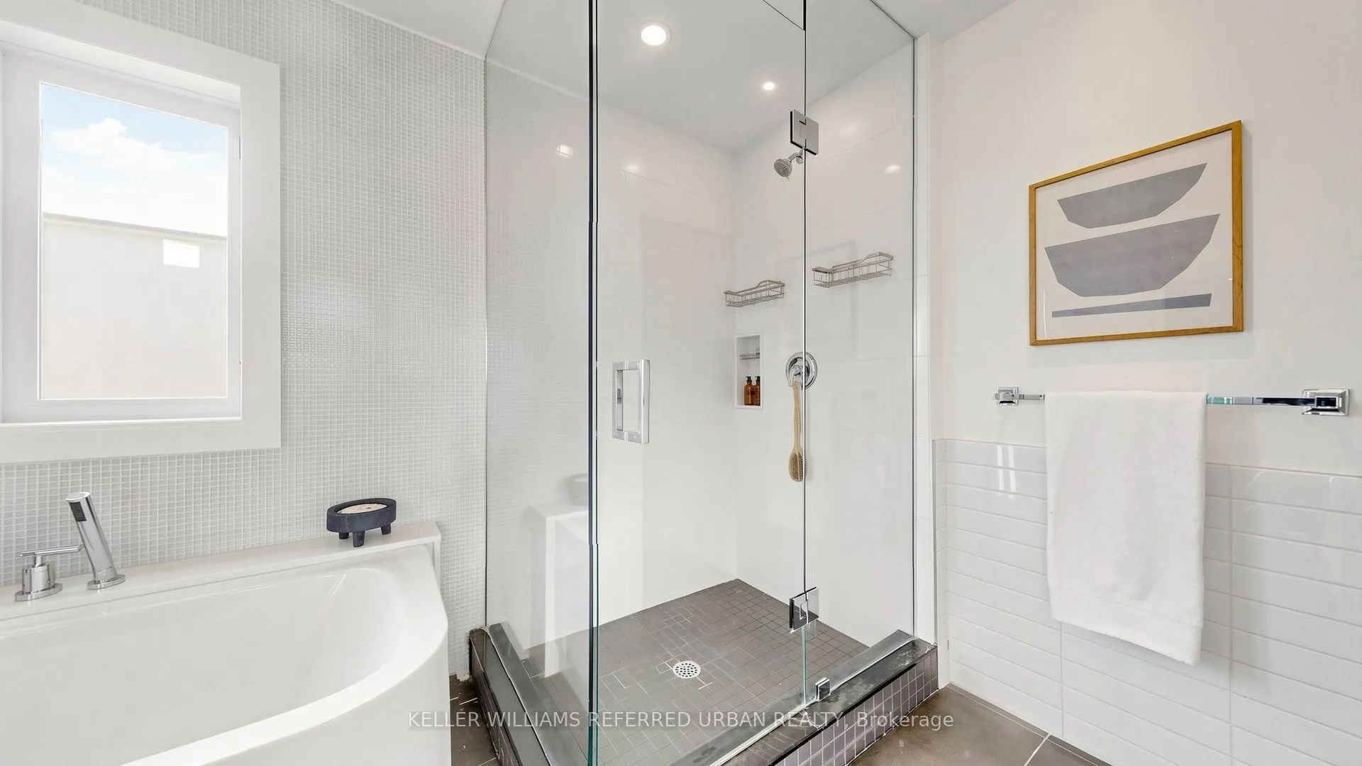 11 Crestland Avenue