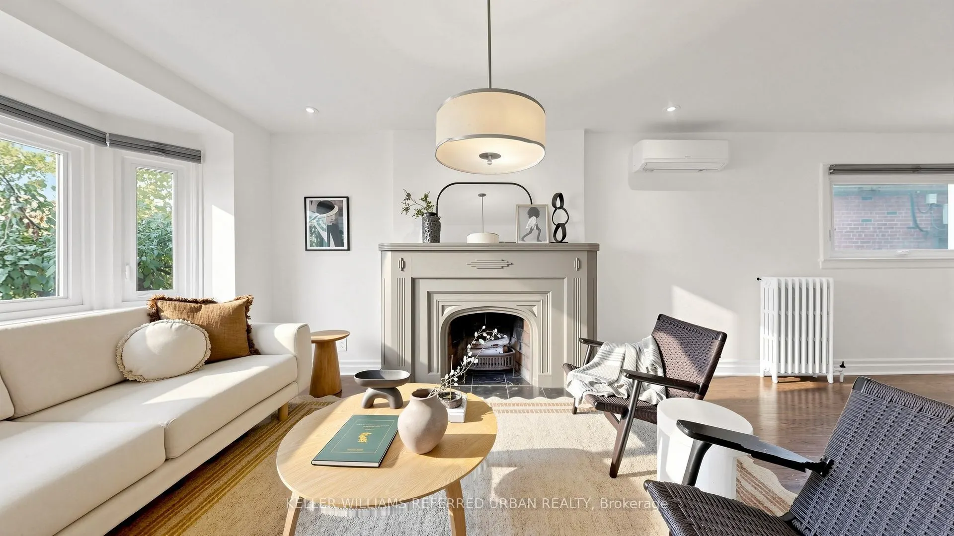 11 Crestland Avenue