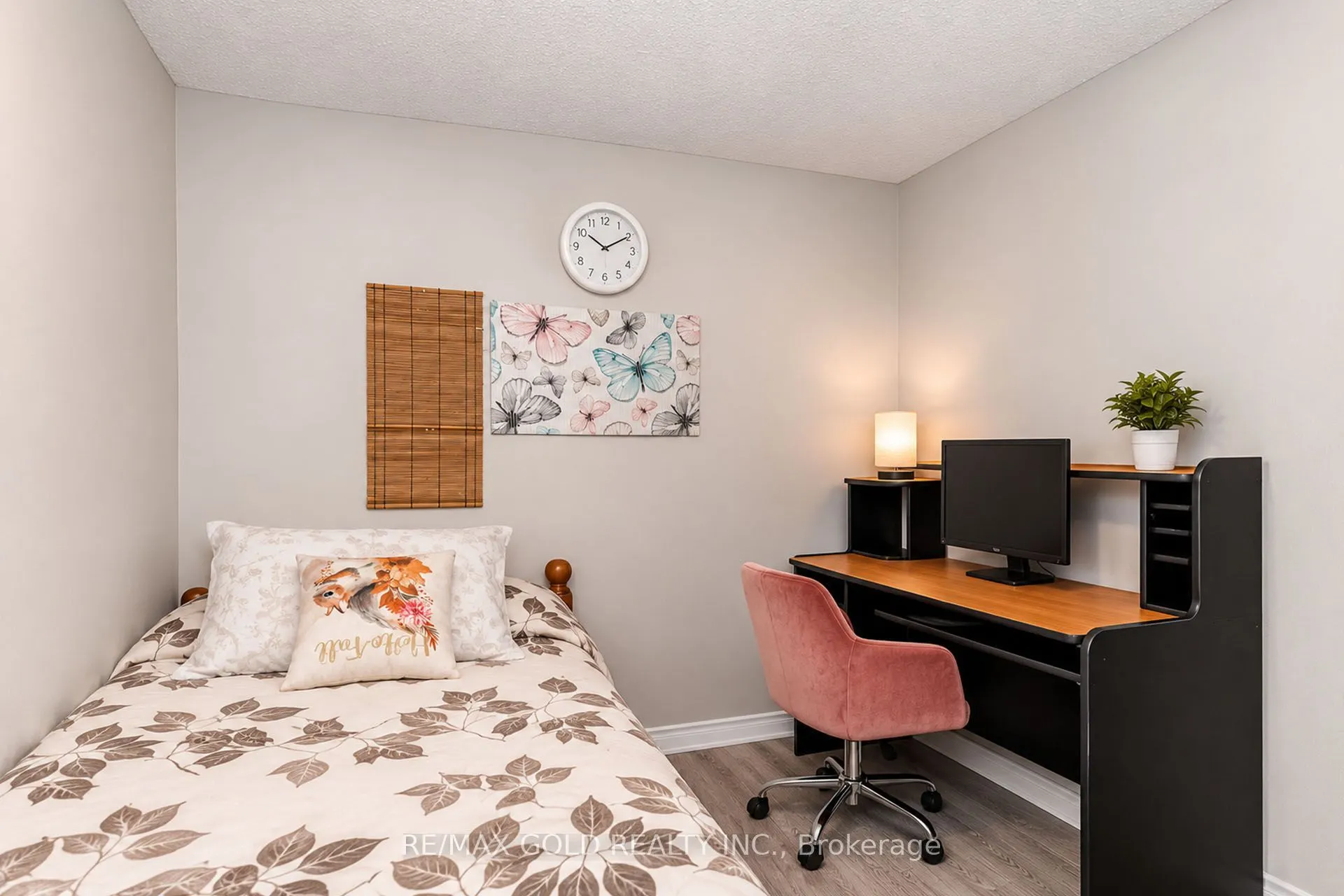 100 Wingarden Court #415