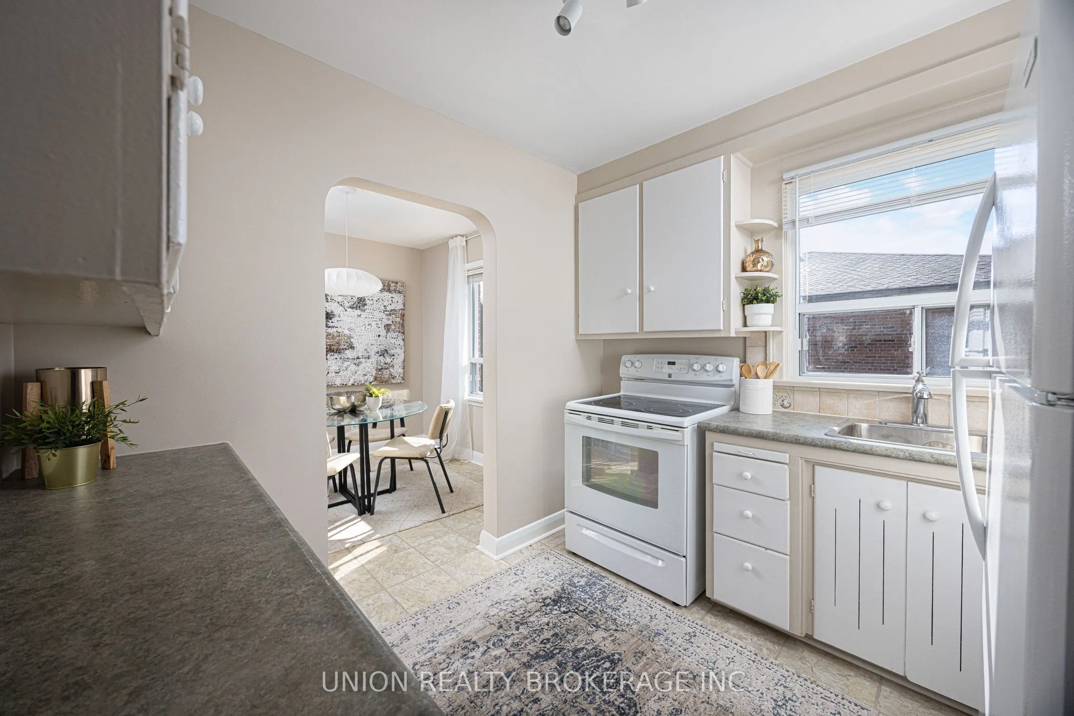 143 Lilian Drive