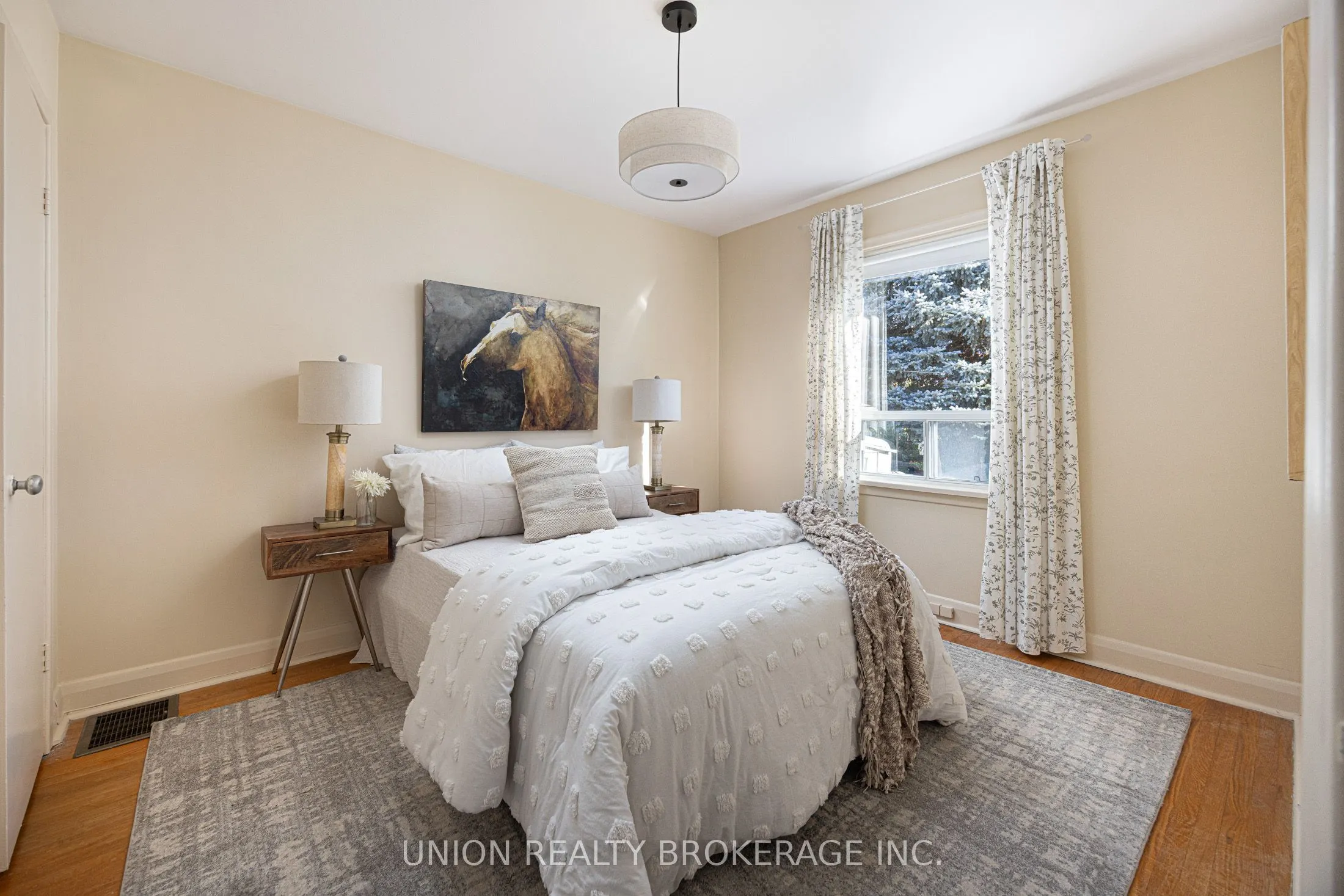 143 Lilian Drive