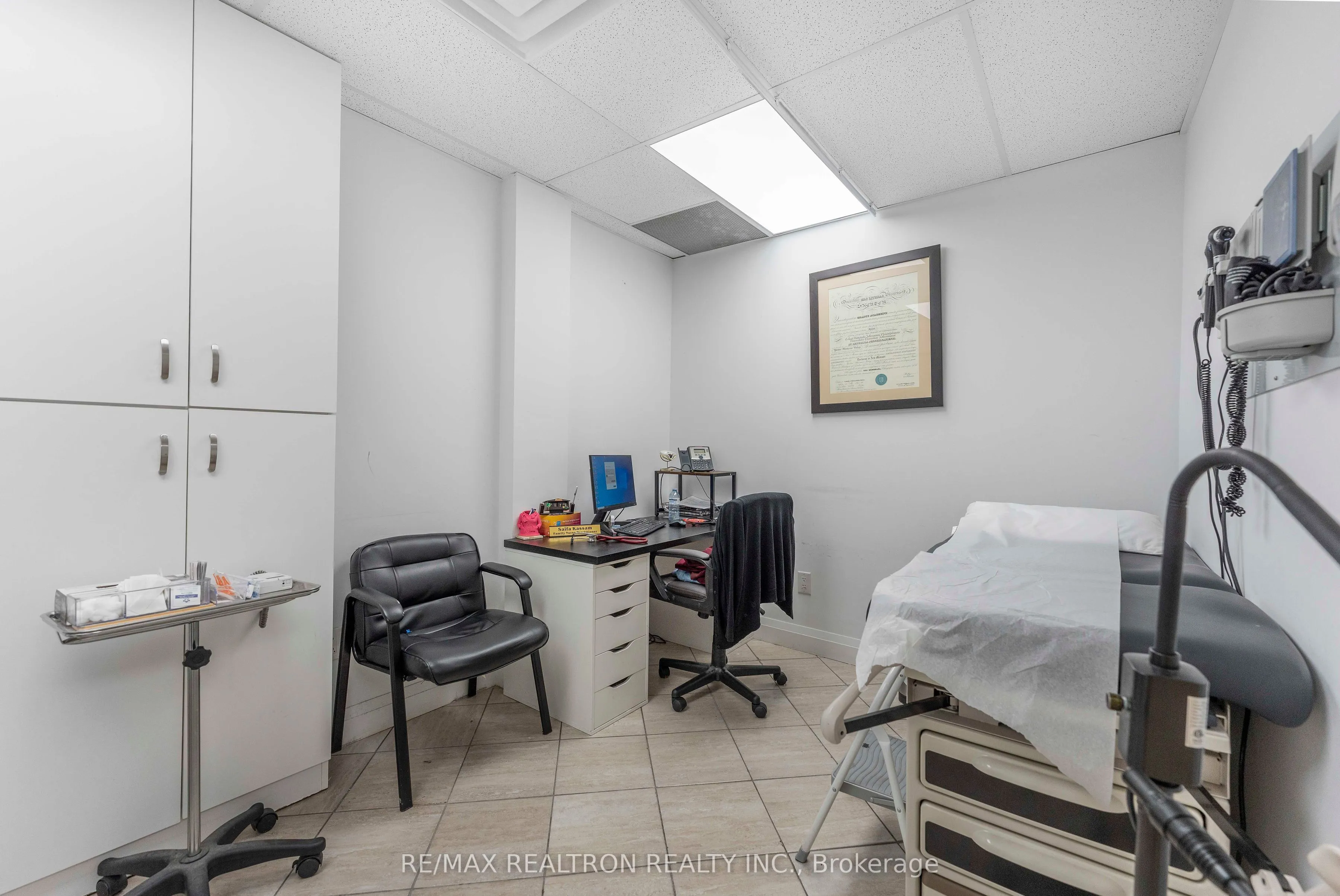 2388 Eglinton Avenue