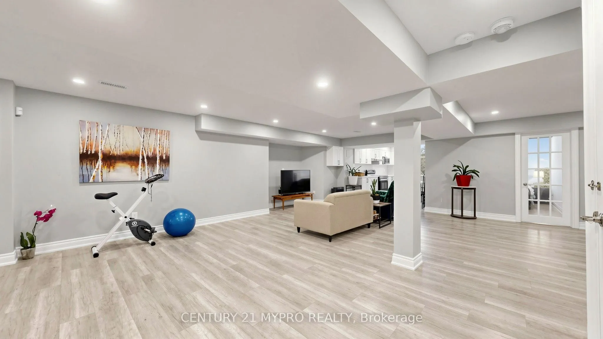 1100 Nugent Court