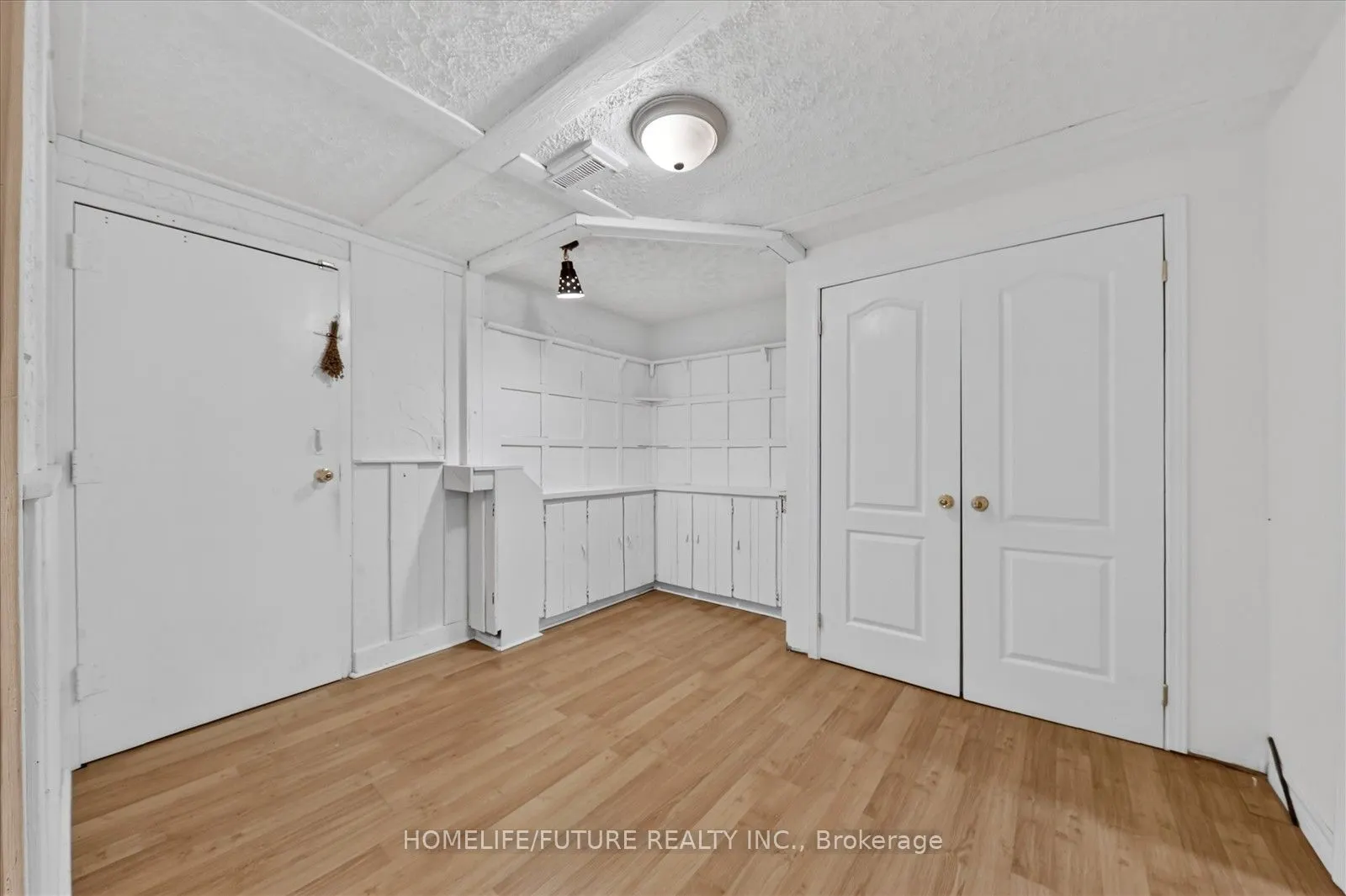 100 Burrows Hall Boulevard #59