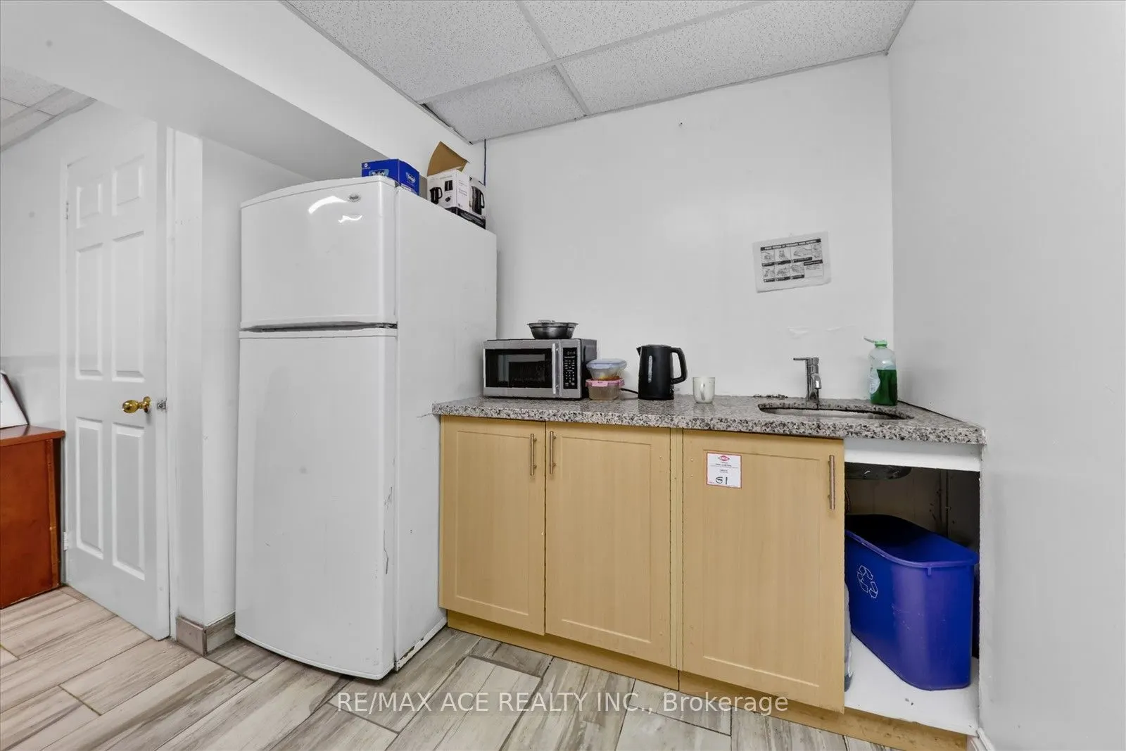 2691 Markham Road #10