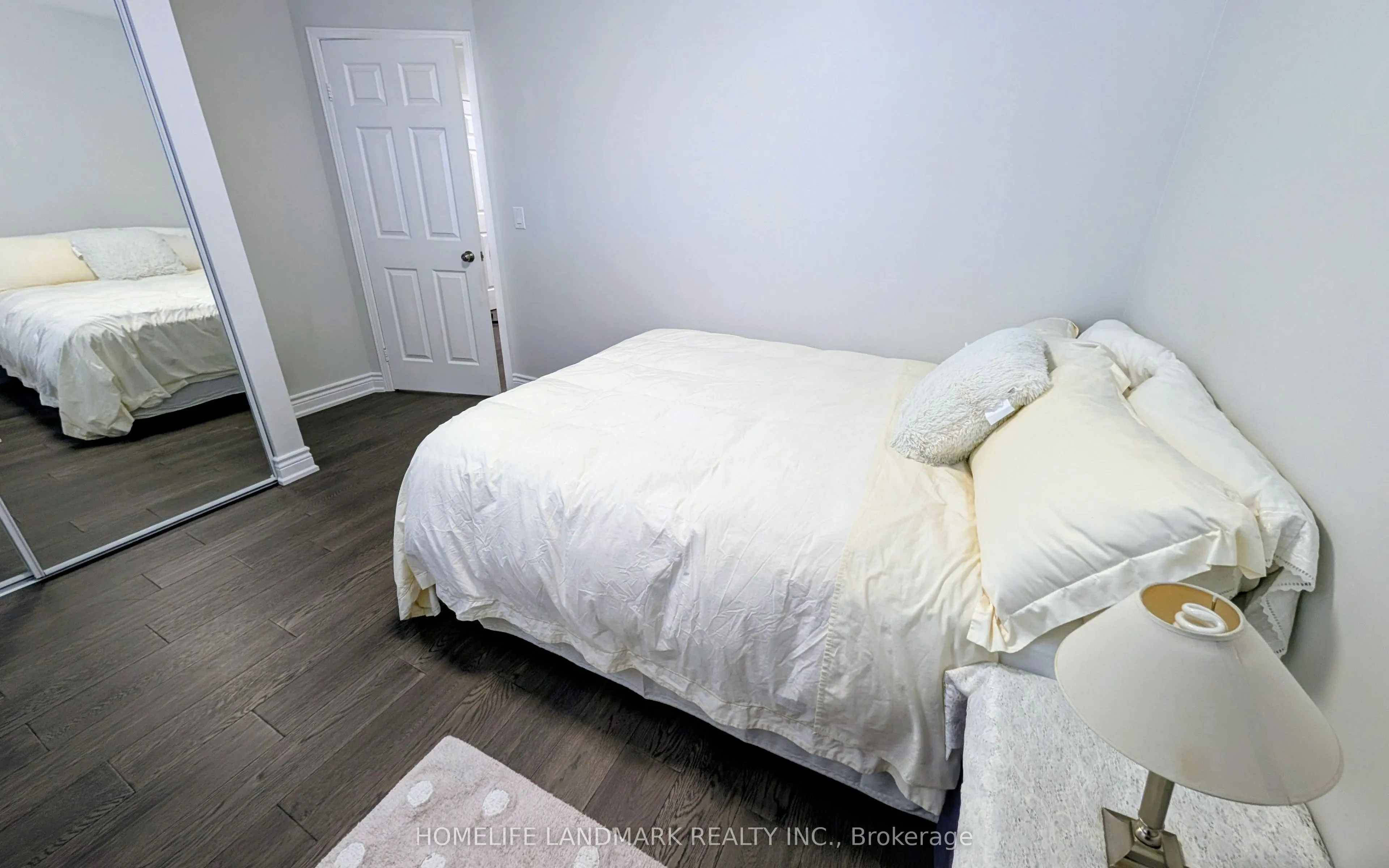 1442 Connery Crescent