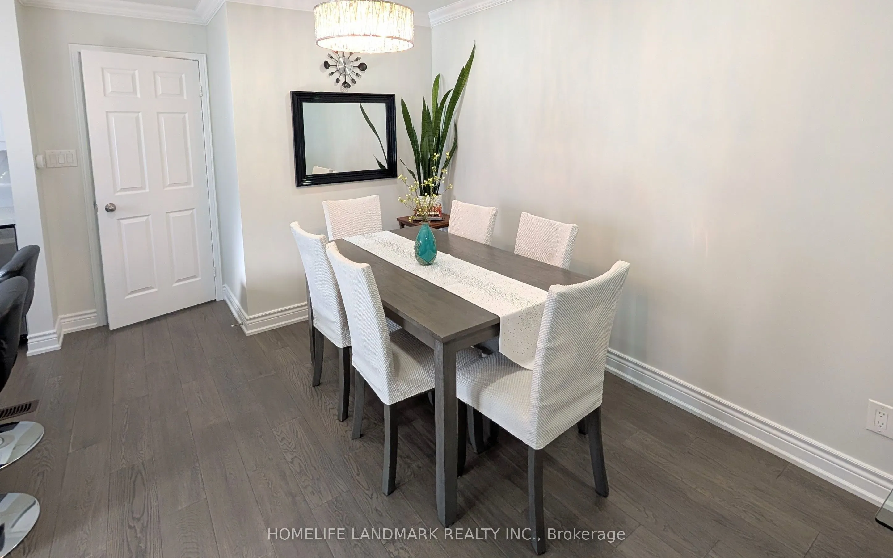 1442 Connery Crescent