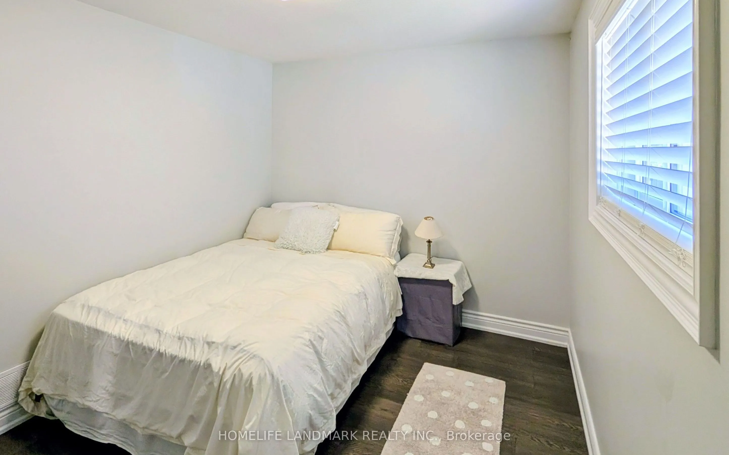 1442 Connery Crescent