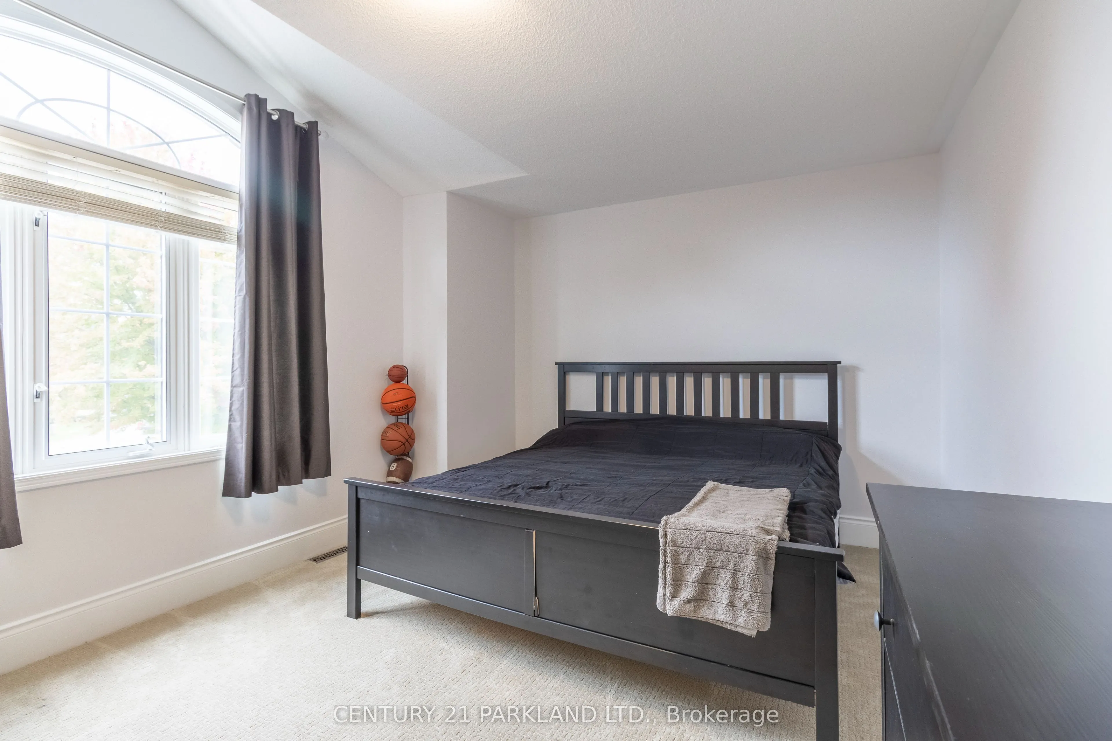 18 Napier Court