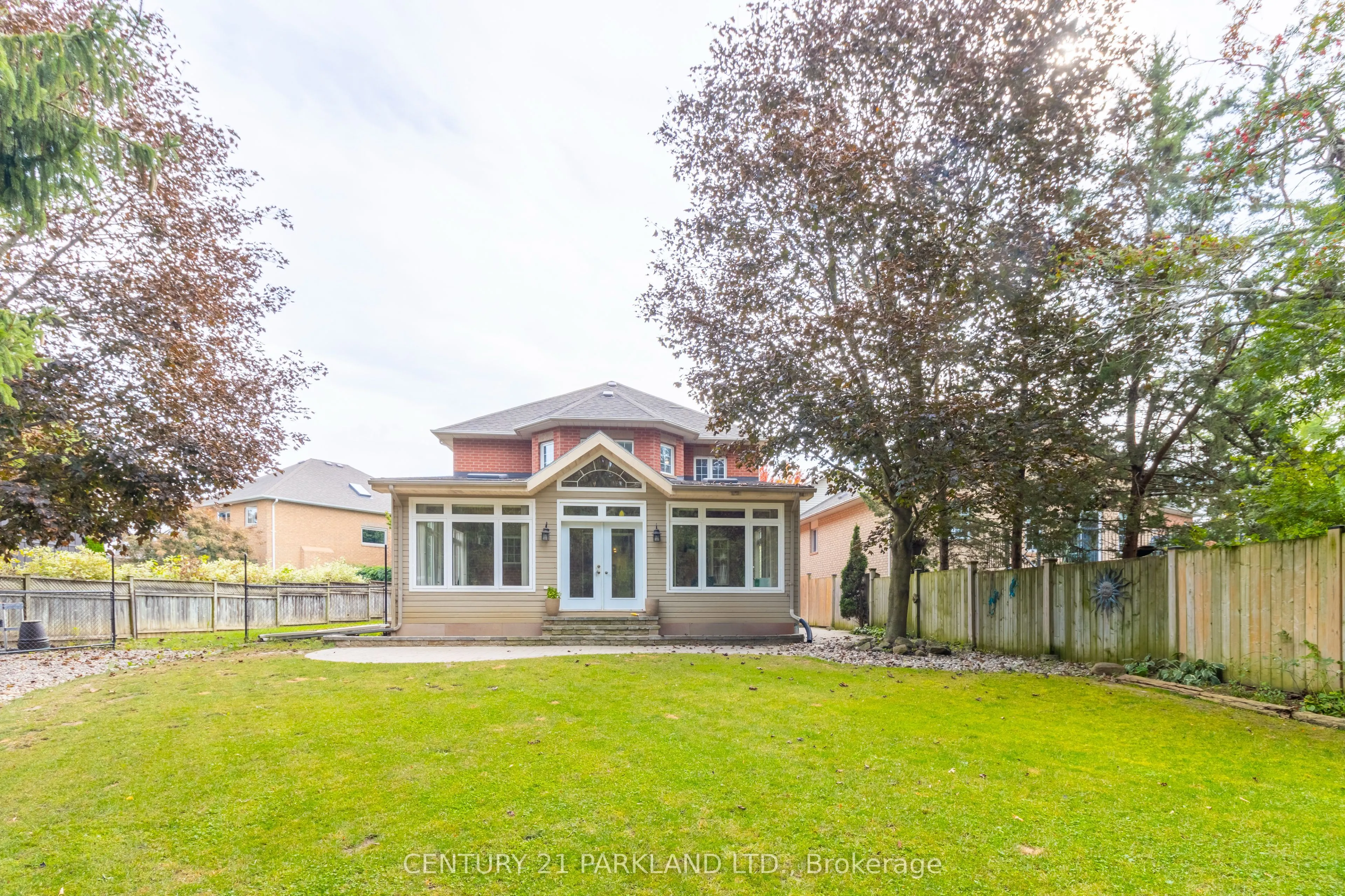 18 Napier Court