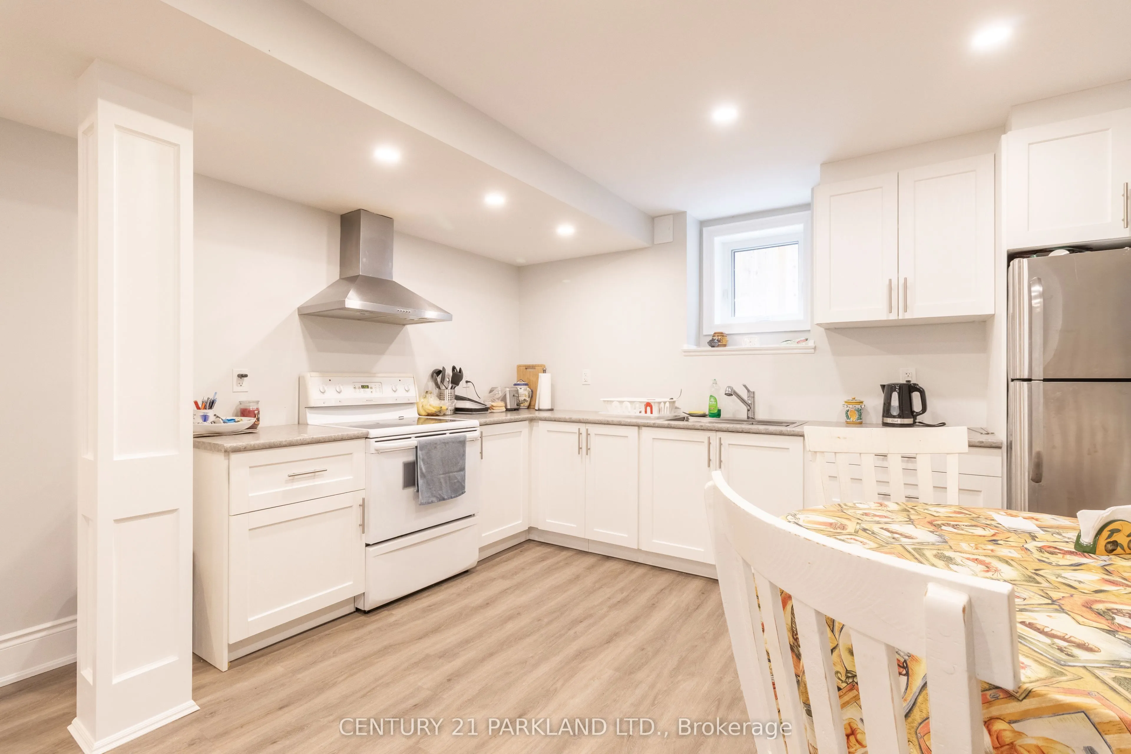 18 Napier Court