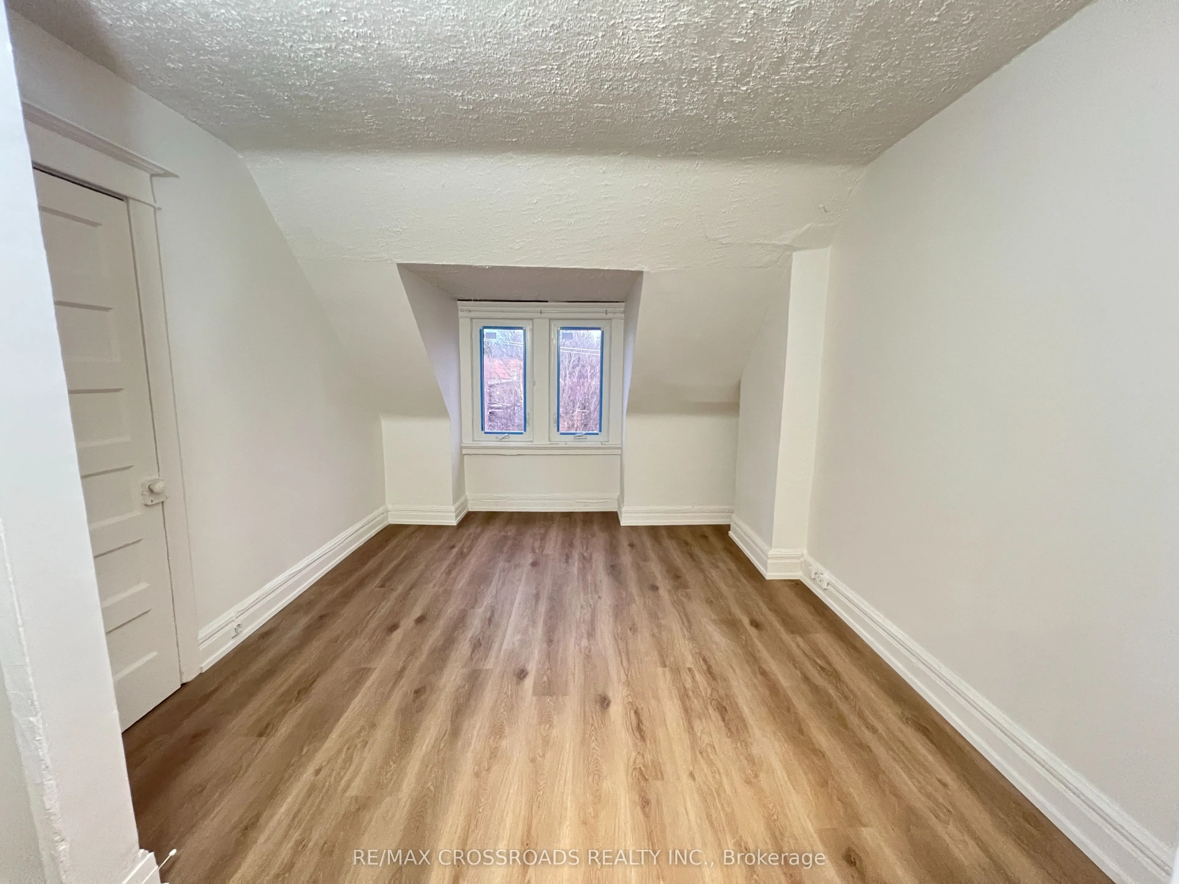 82 Curzon Street #UNIT 3