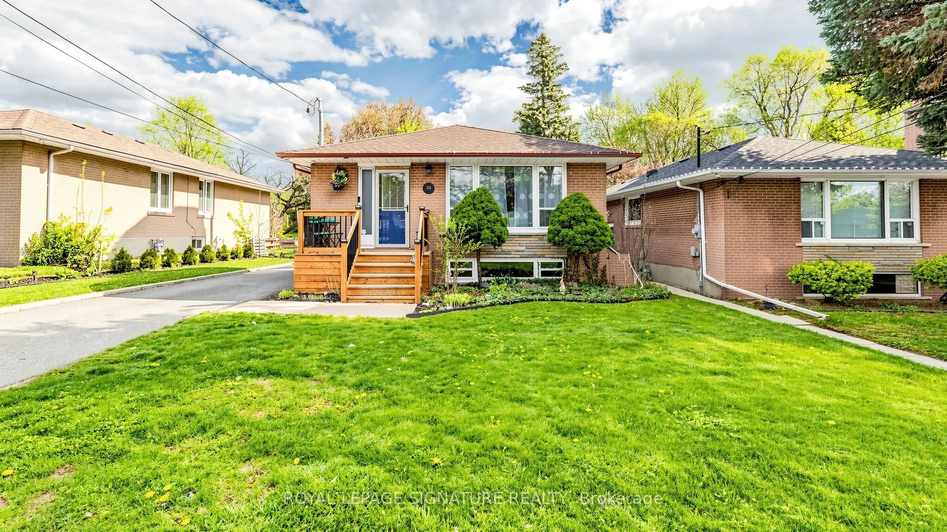 33 Neapolitan Drive
