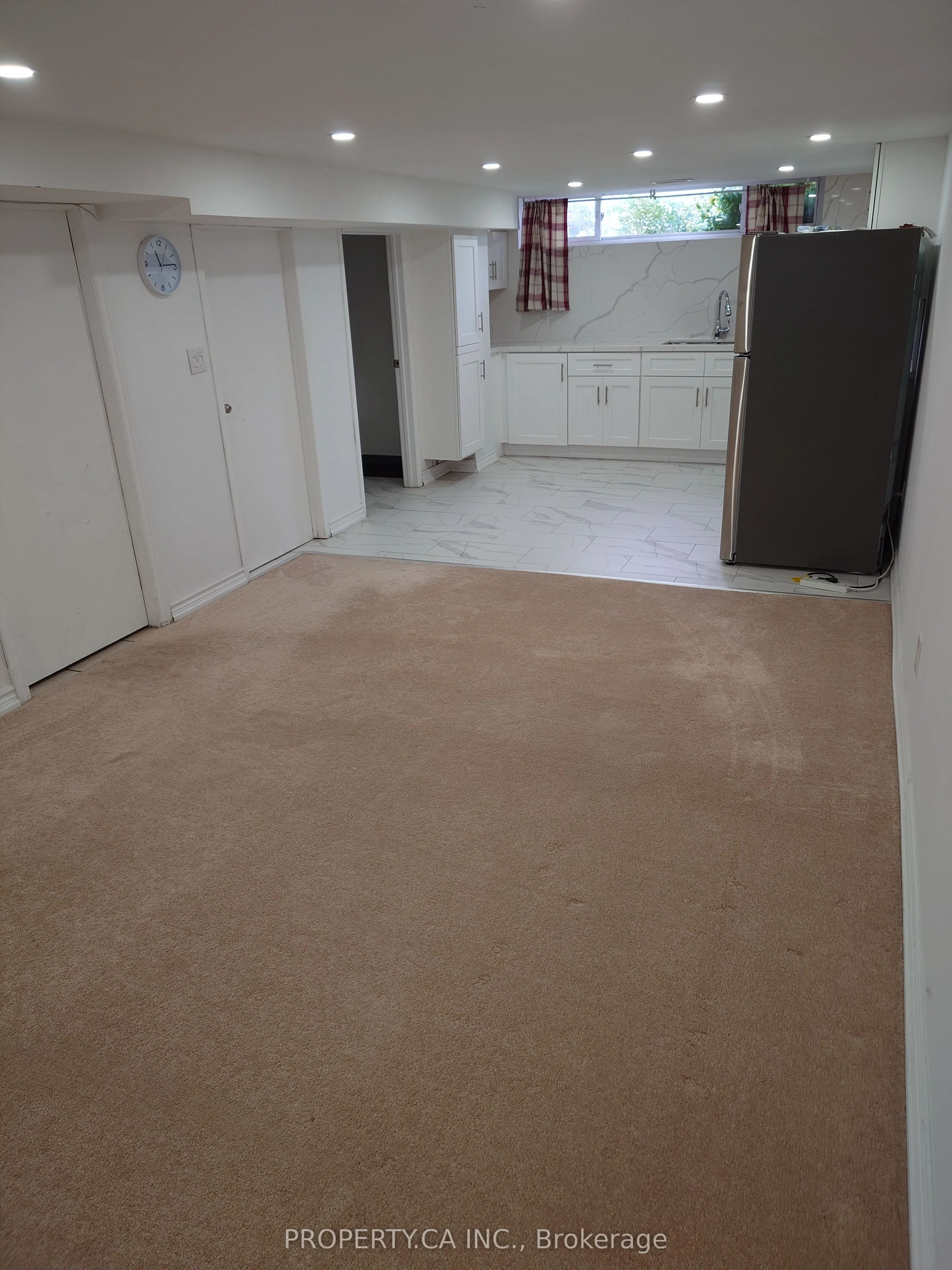 883 Grenoble Boulevard #Basement