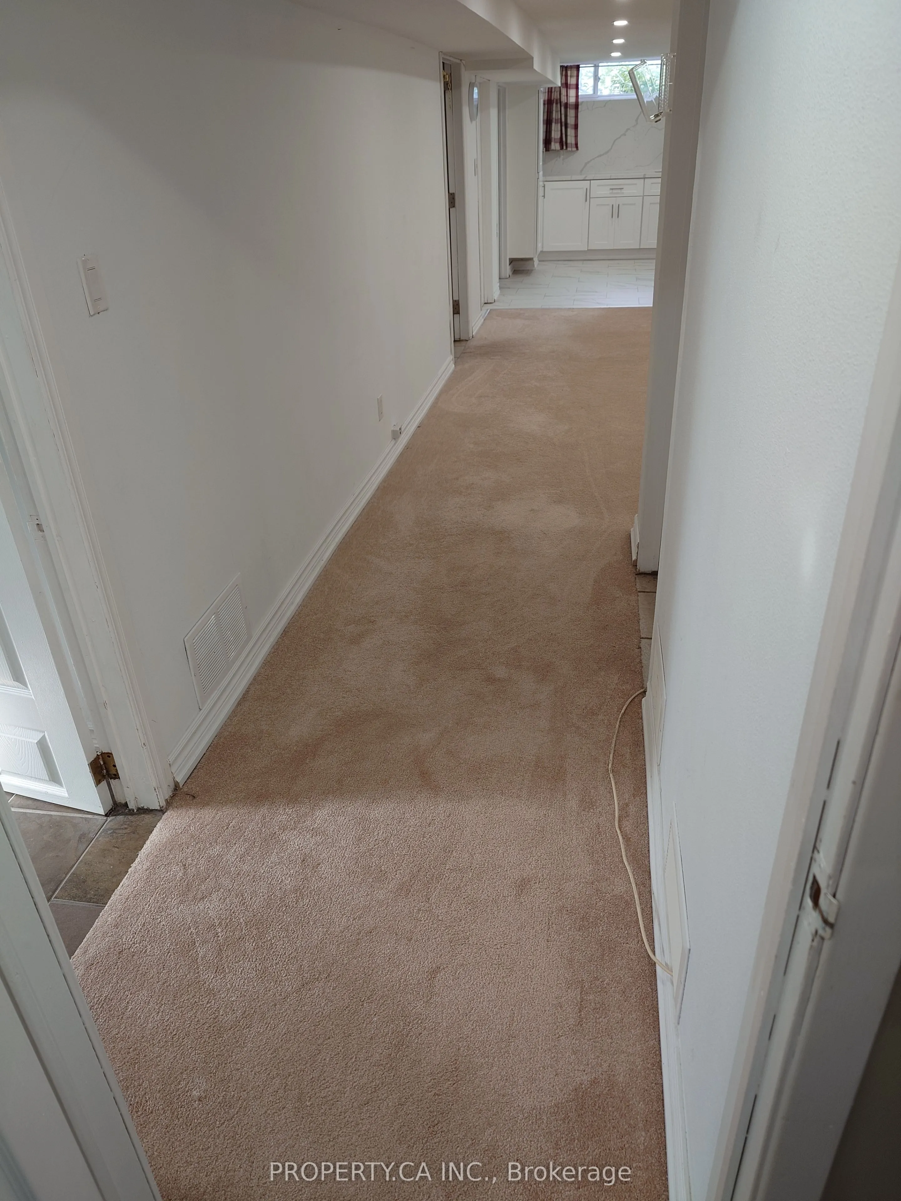 883 Grenoble Boulevard #Basement