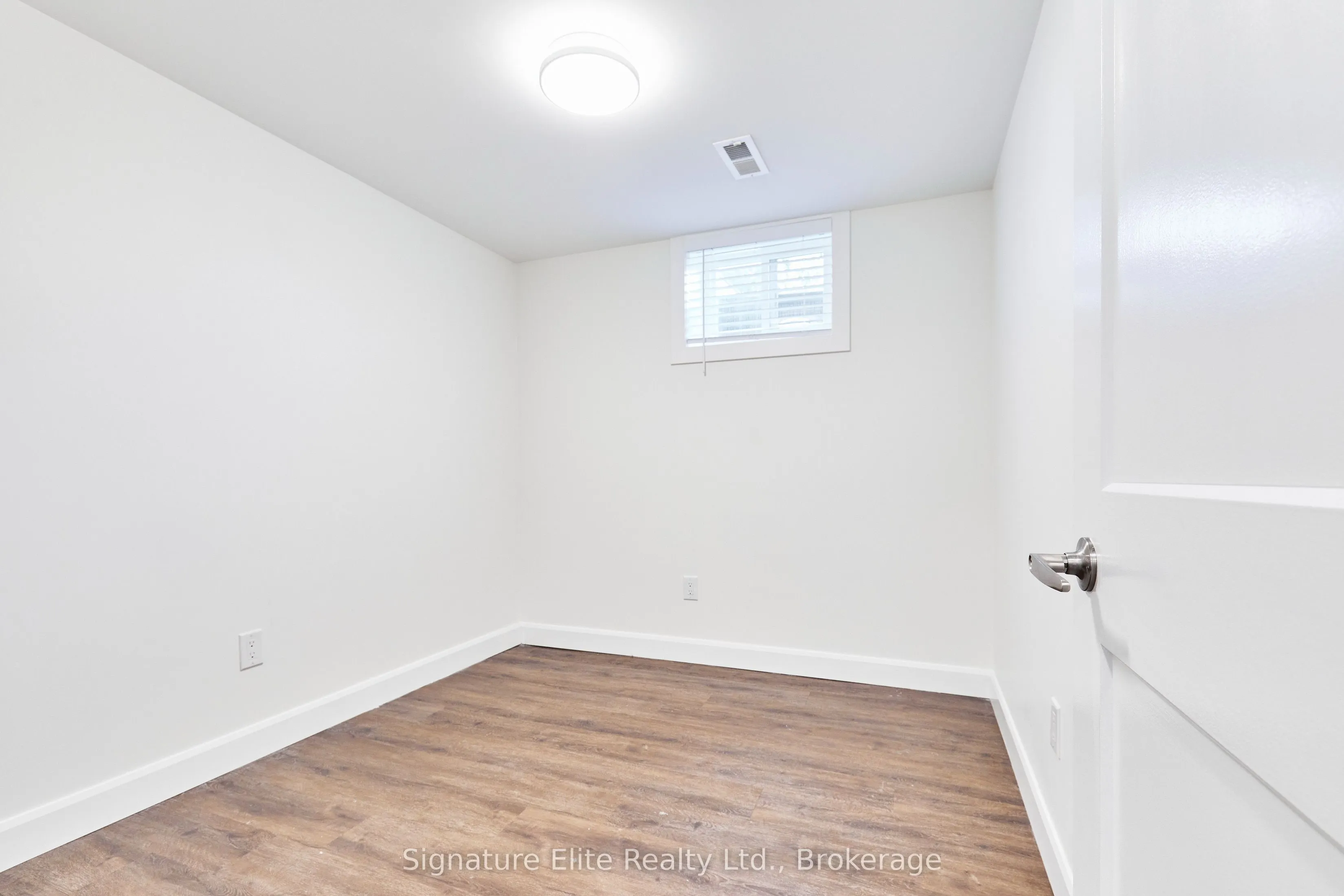 44 Farmbrook Road #Bsmt