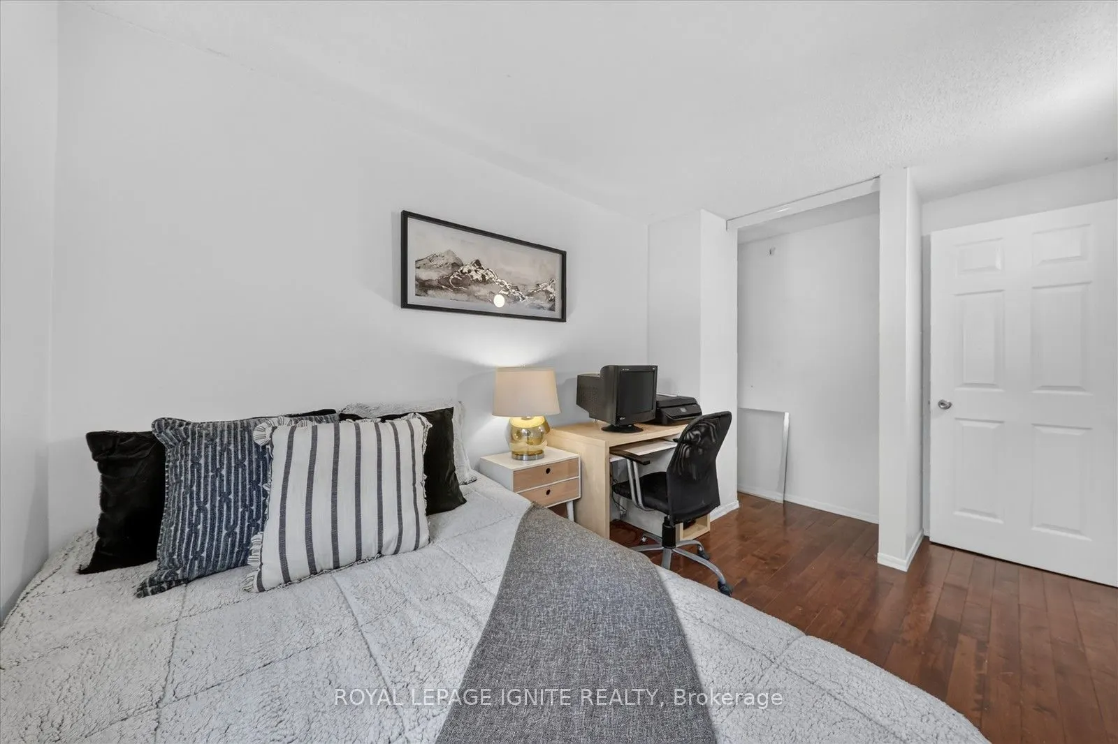 200 Murison Boulevard #33