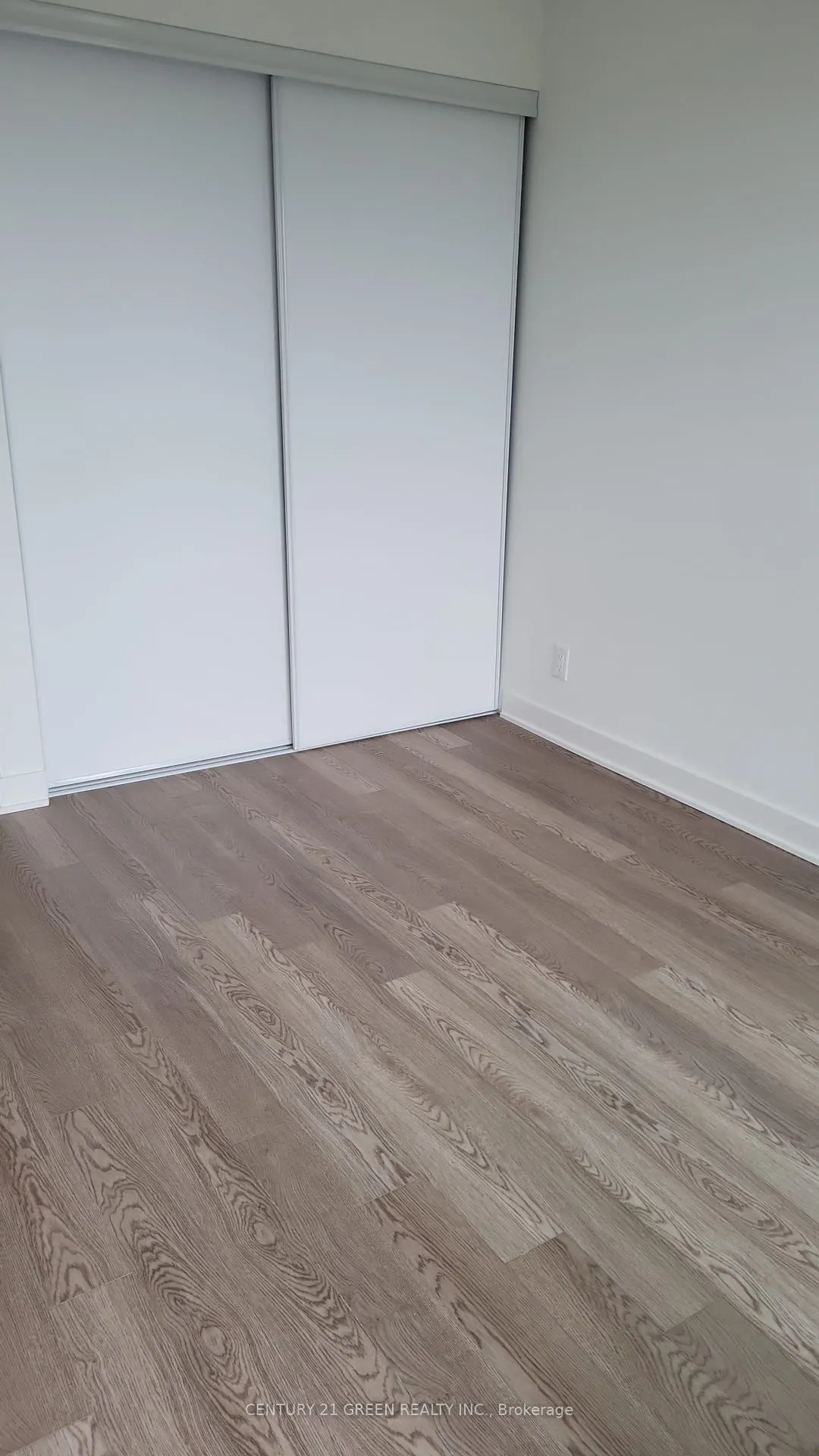 51 Clarington Boulevard #722