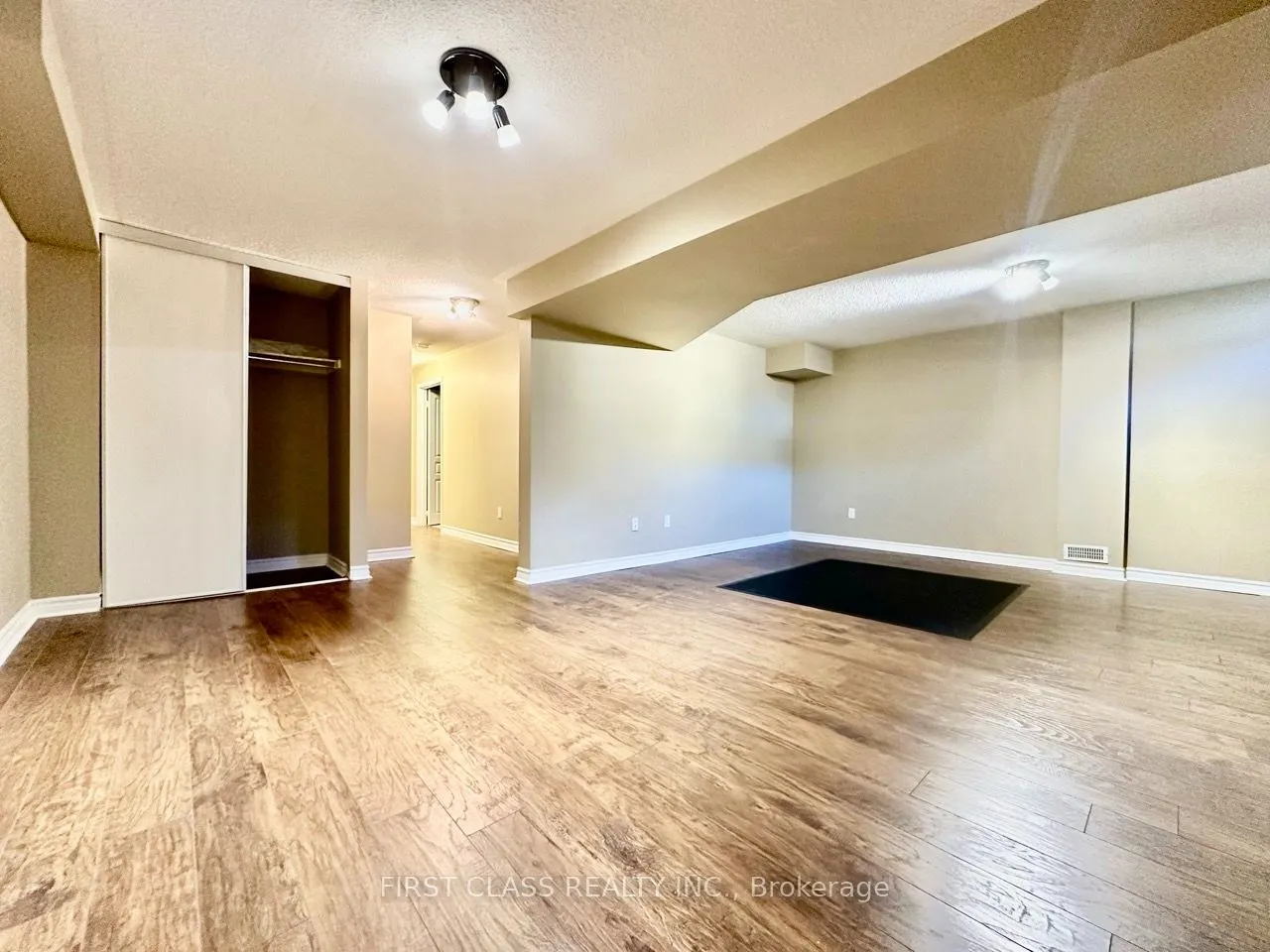 85 Shenandoah Drive