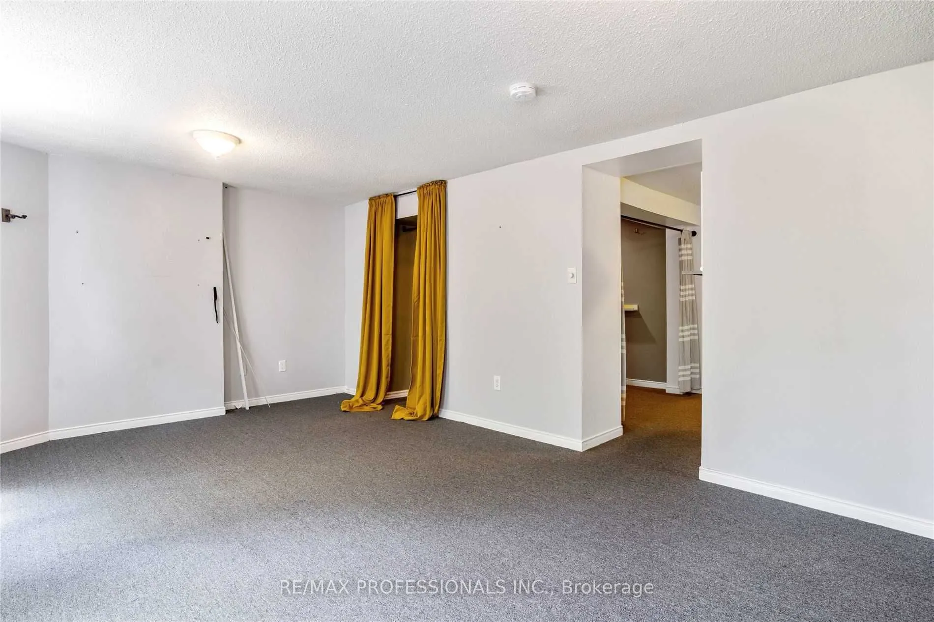39 Albemarle Avenue #1