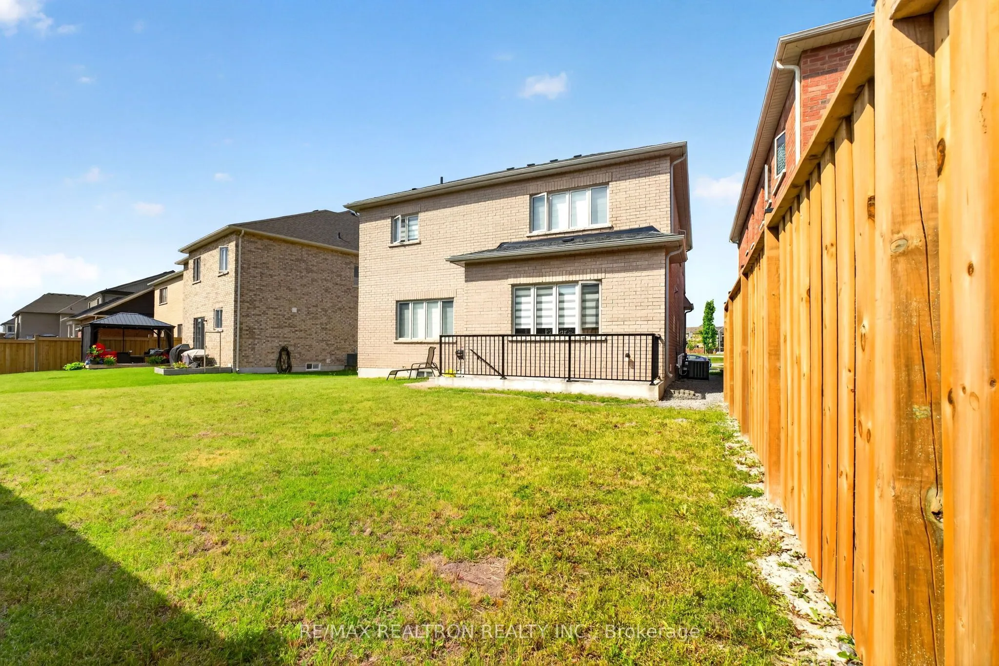 23 Douglas Kemp Crescent